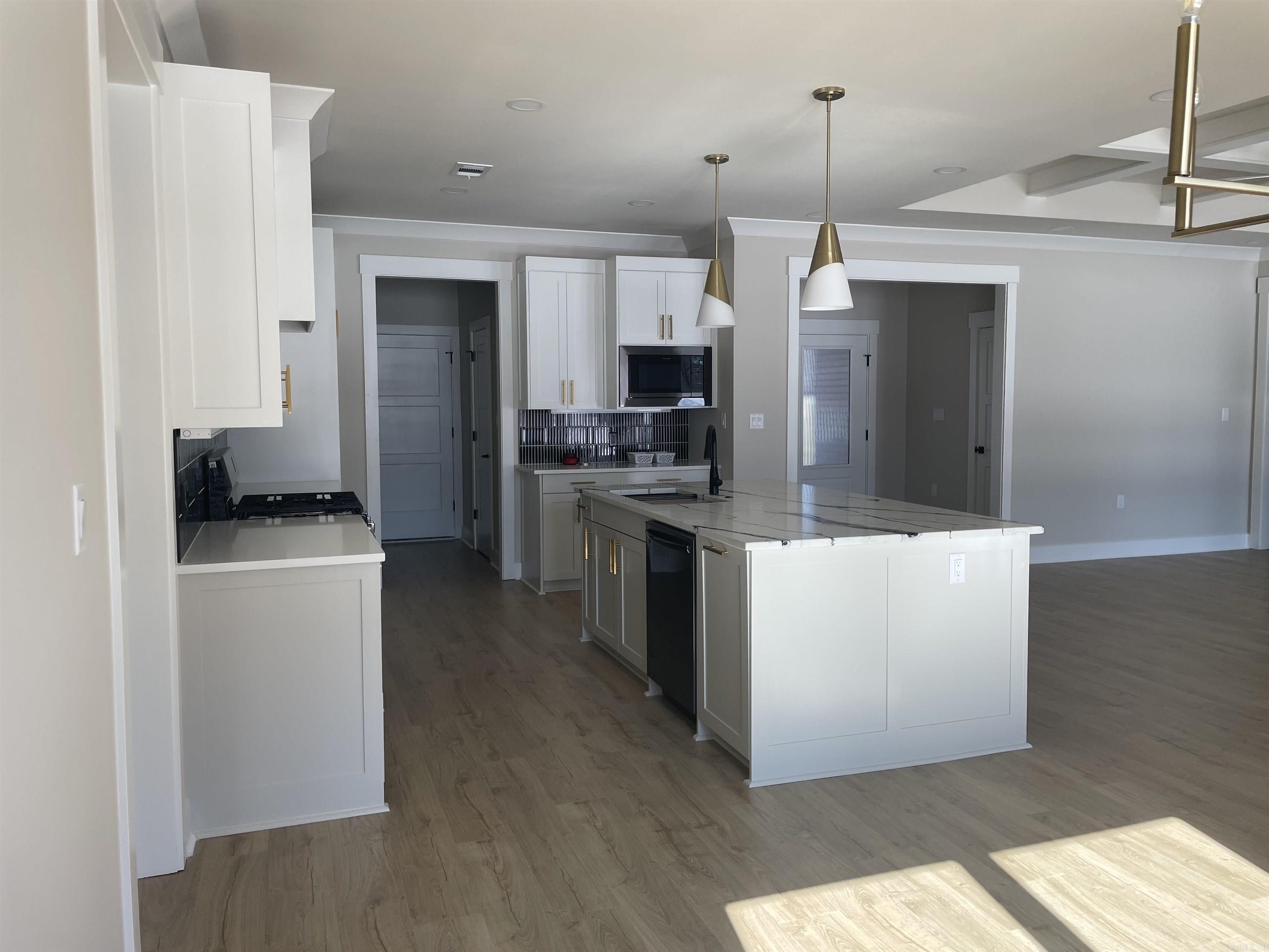 15 calvados  Cabot, AR