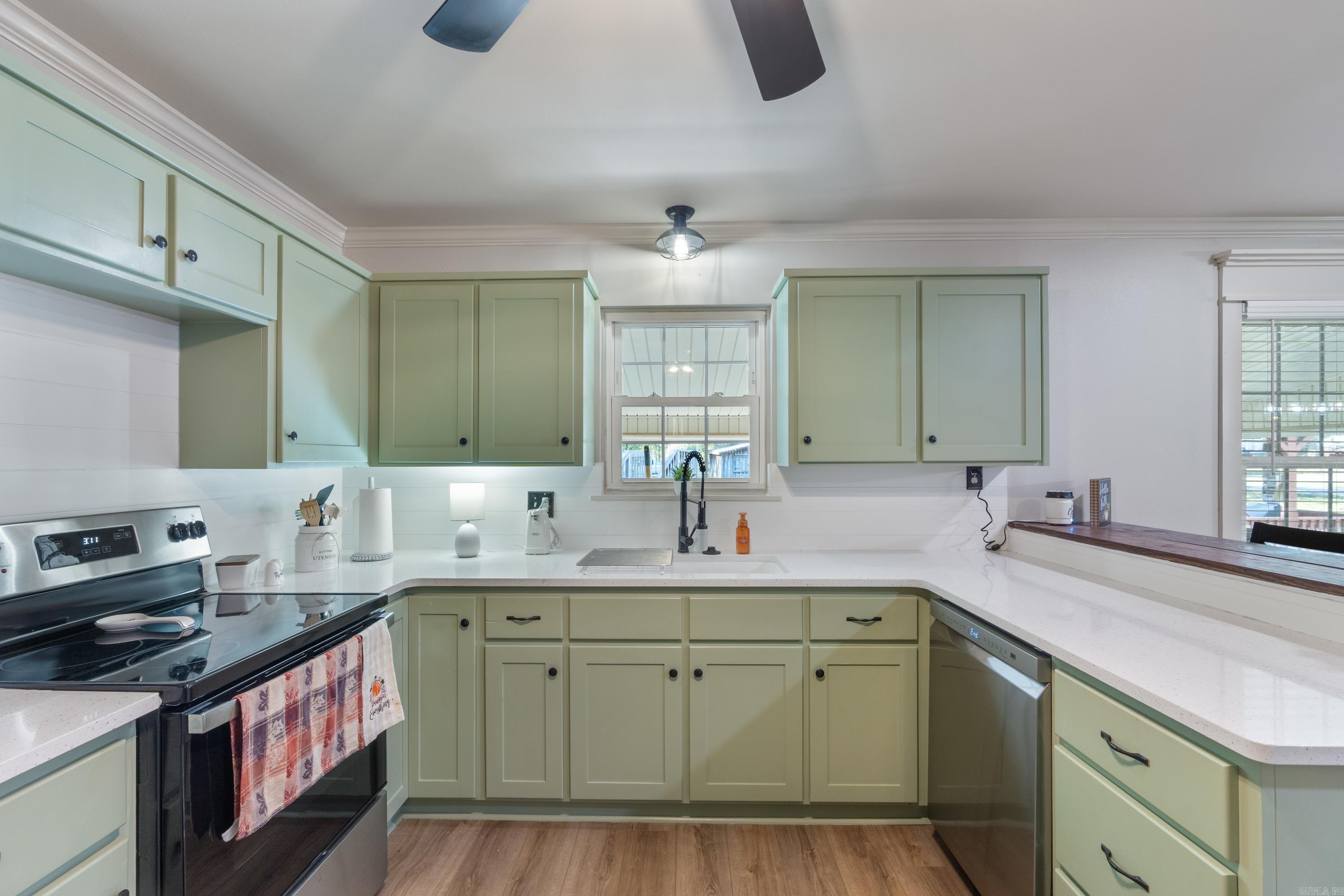 1117 W Main  Austin, AR