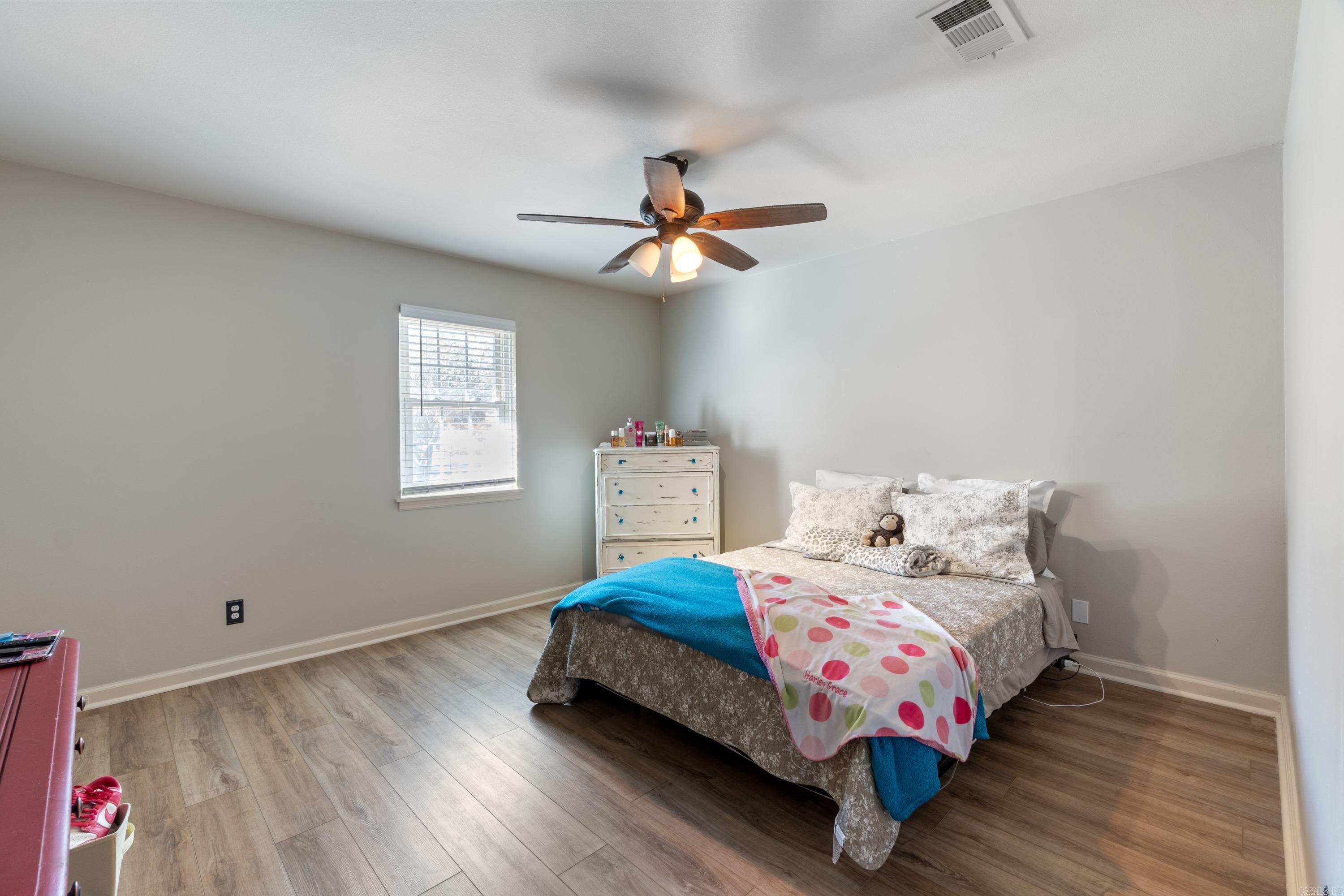 1117 W Main  Austin, AR