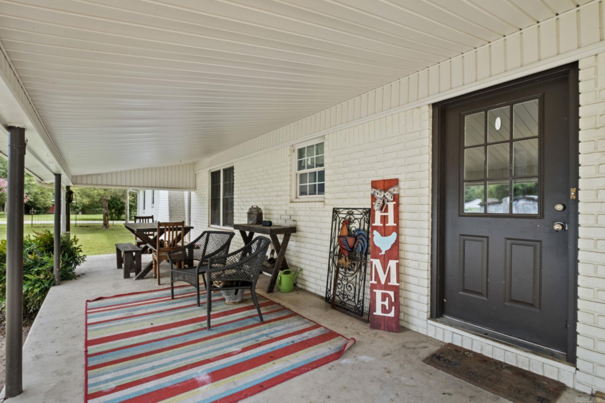 1117 W Main  Austin, AR