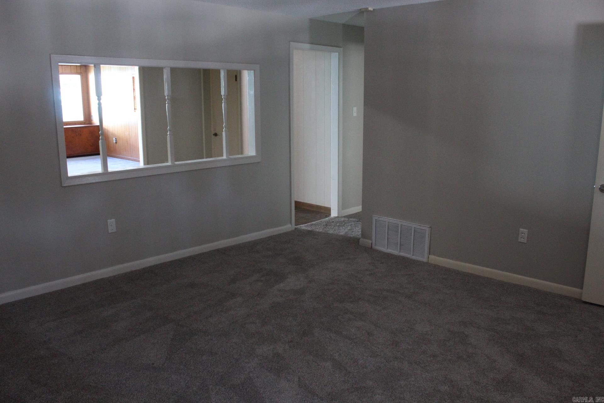 124 Valley Drive  Helena, AR