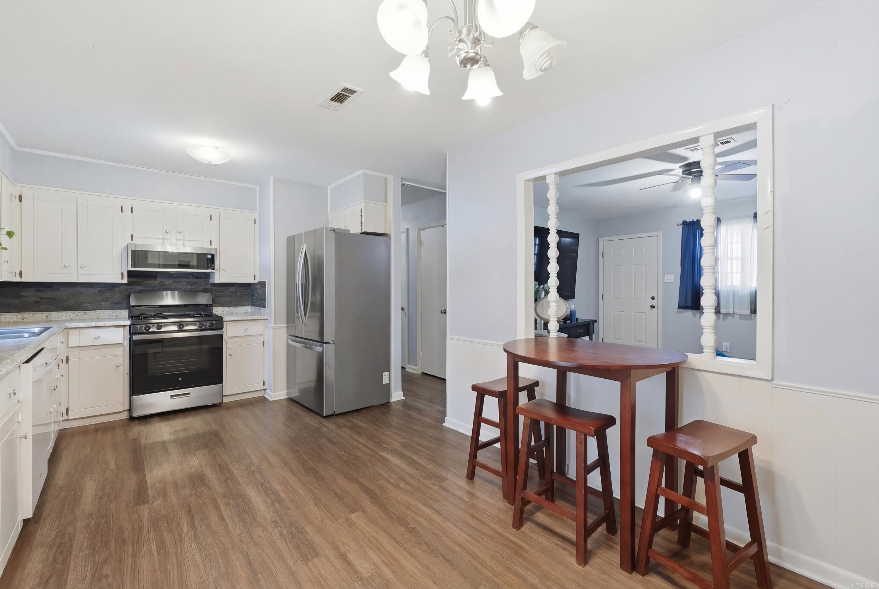 13815 Bonnie Ln  Shannon Hills, AR