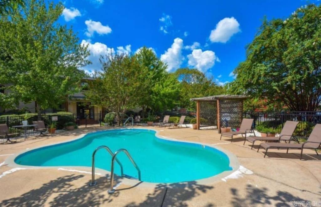 1 Coolwood Unit #11 Little Rock, AR