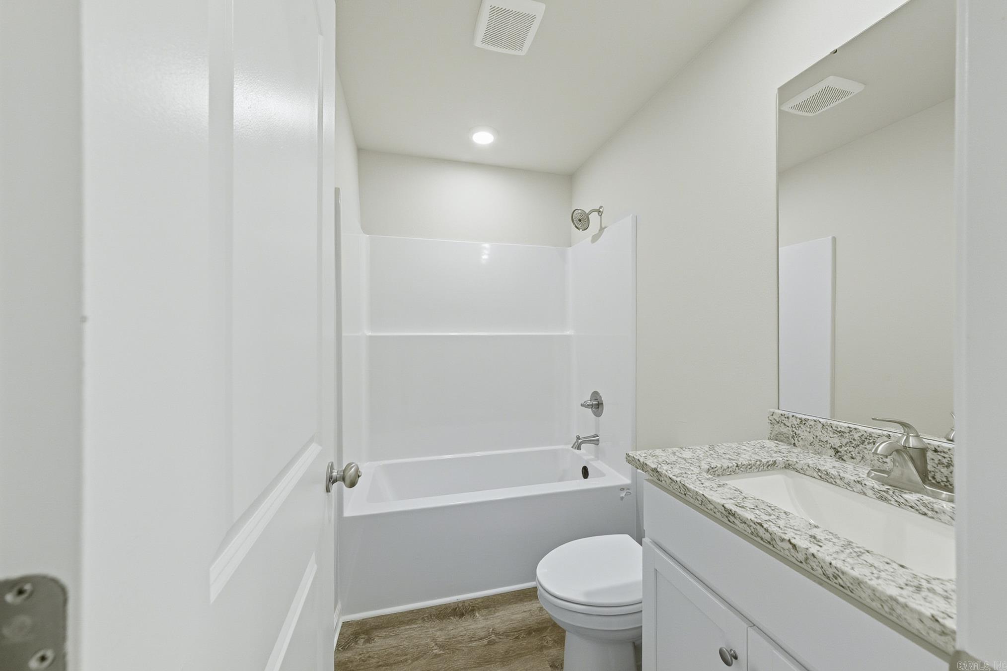 111 LLOYD HENDERSON  Beebe, AR