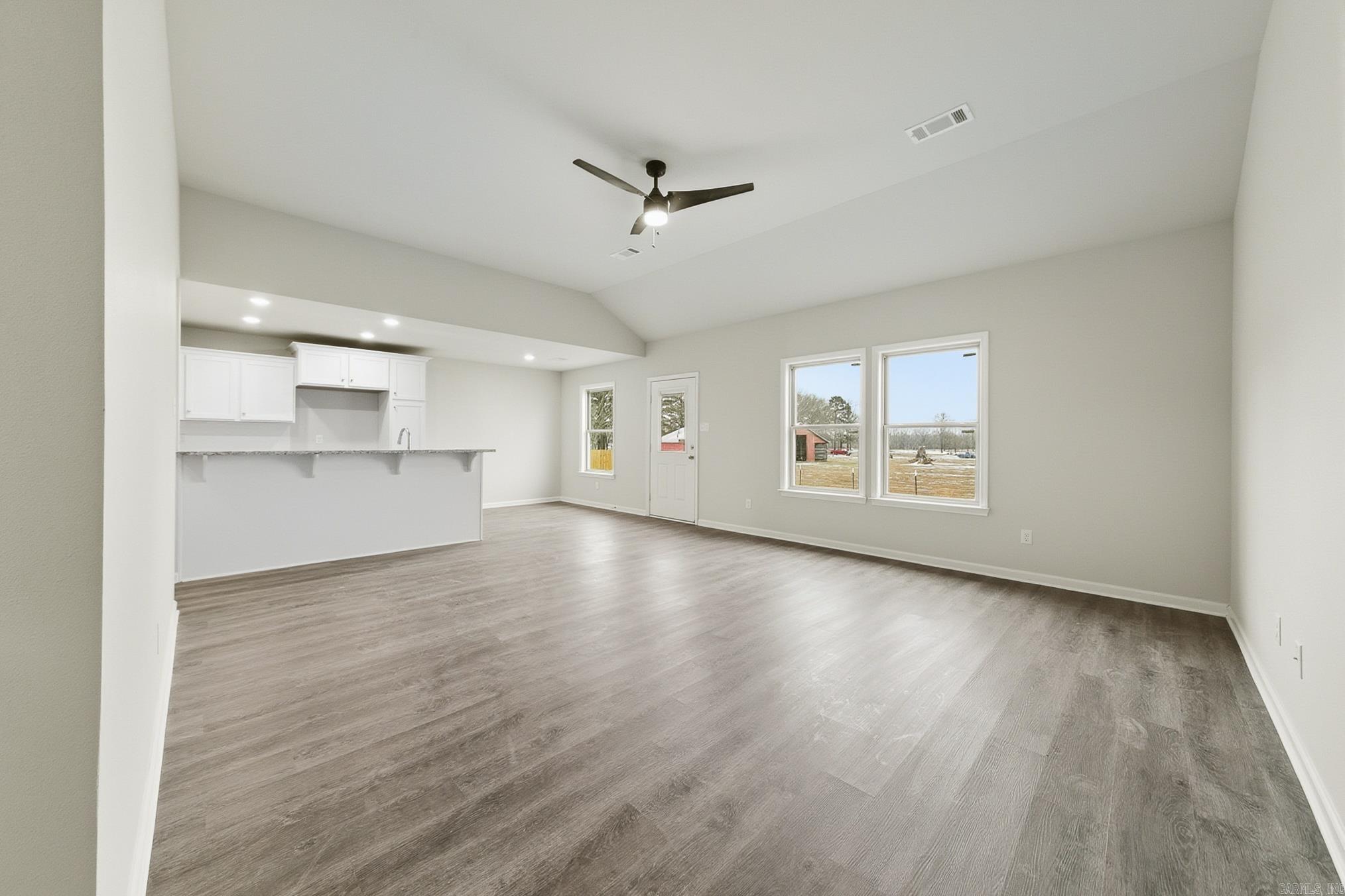 111 LLOYD HENDERSON  Beebe, AR