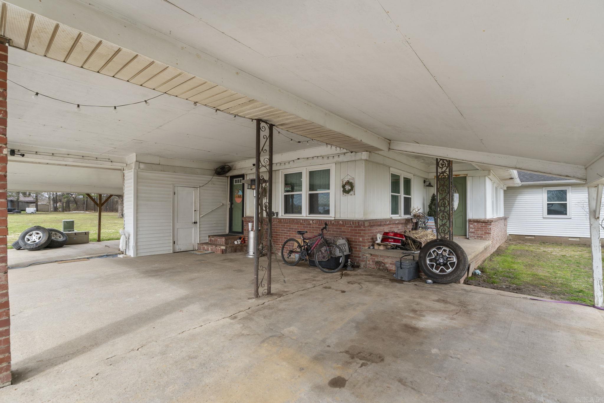 89 Orchard Lane Brinkley, AR 72021