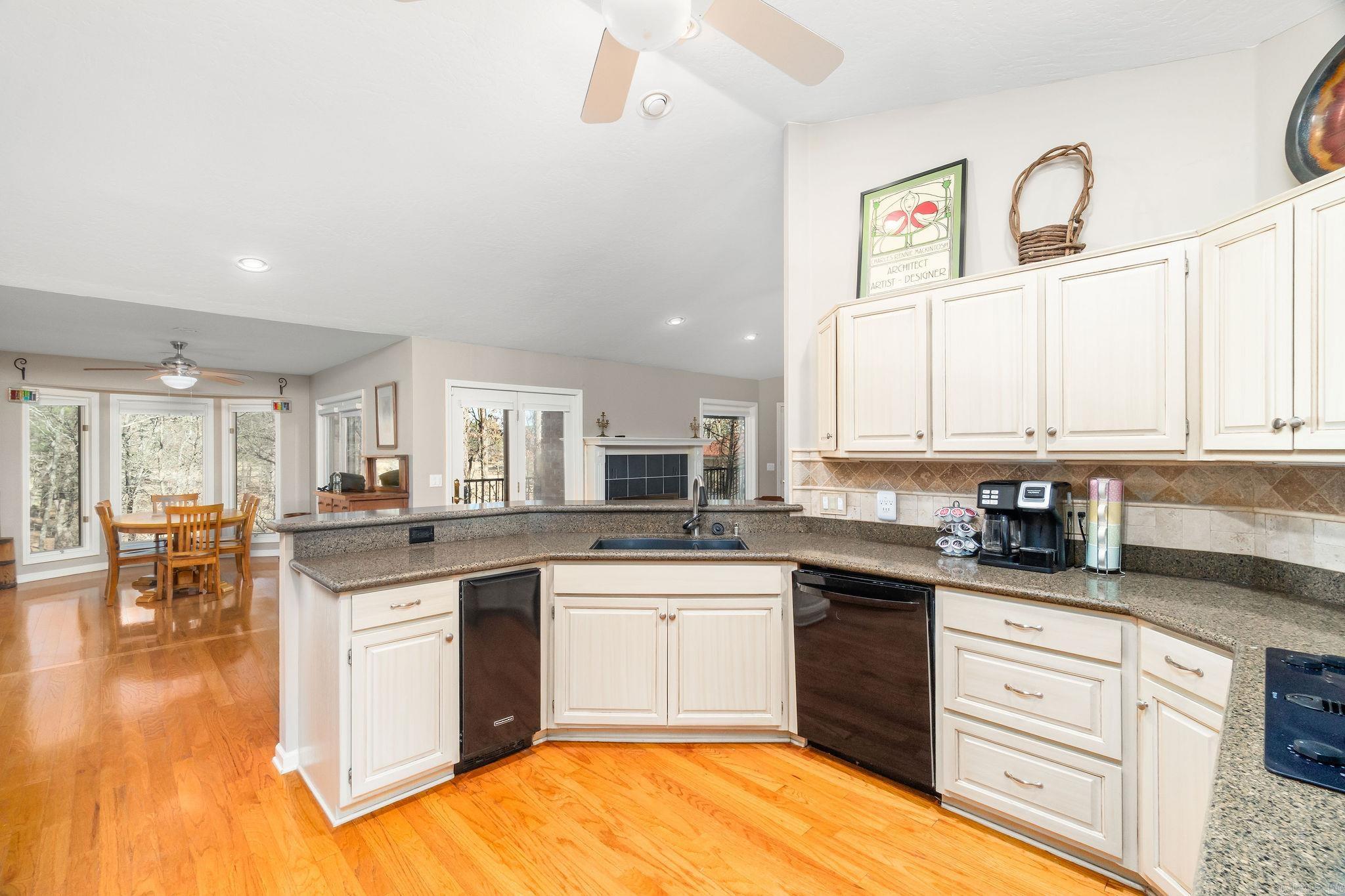 4 Aguila  Hot Springs Village, AR