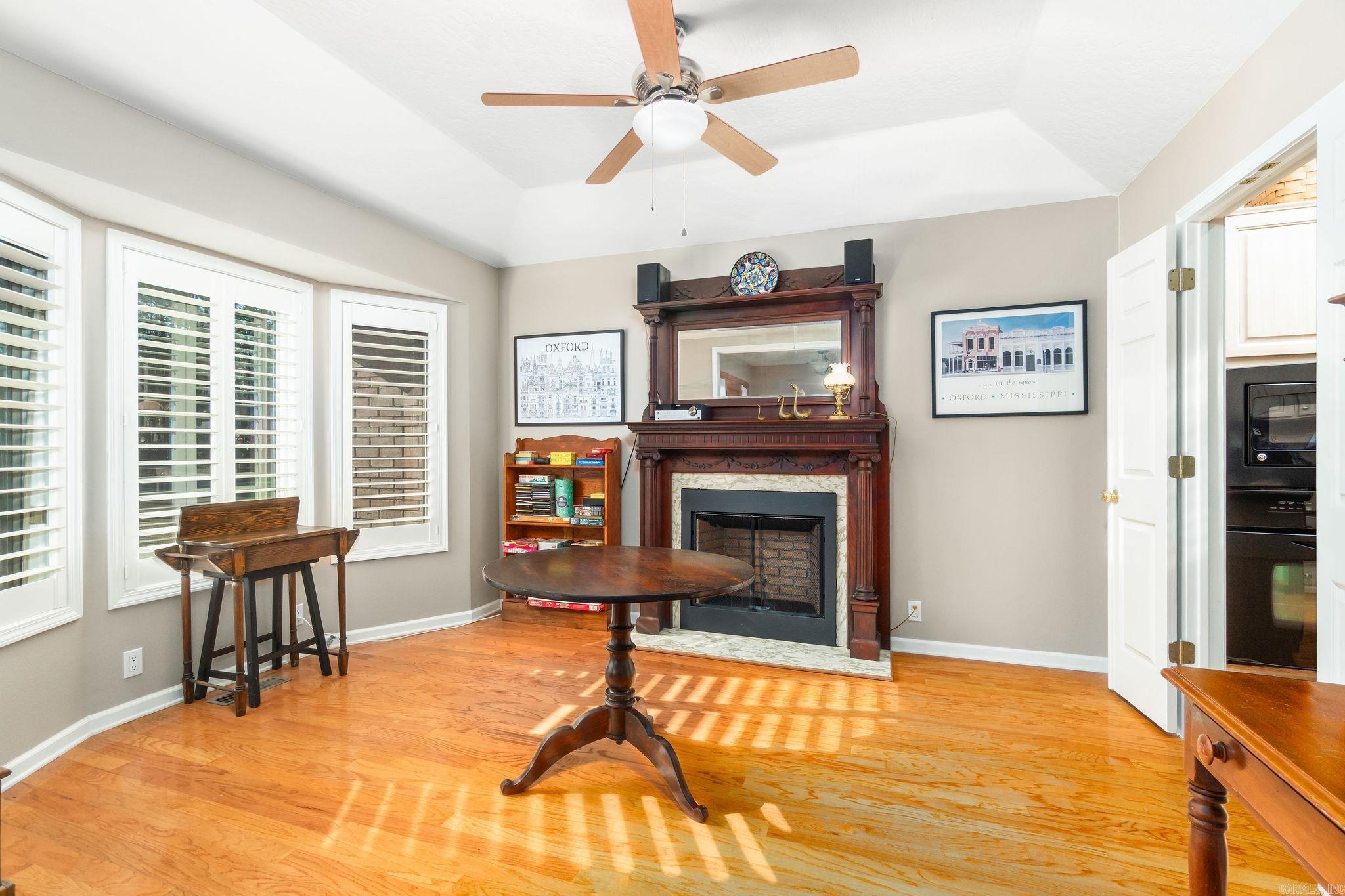 4 Aguila  Hot Springs Village, AR