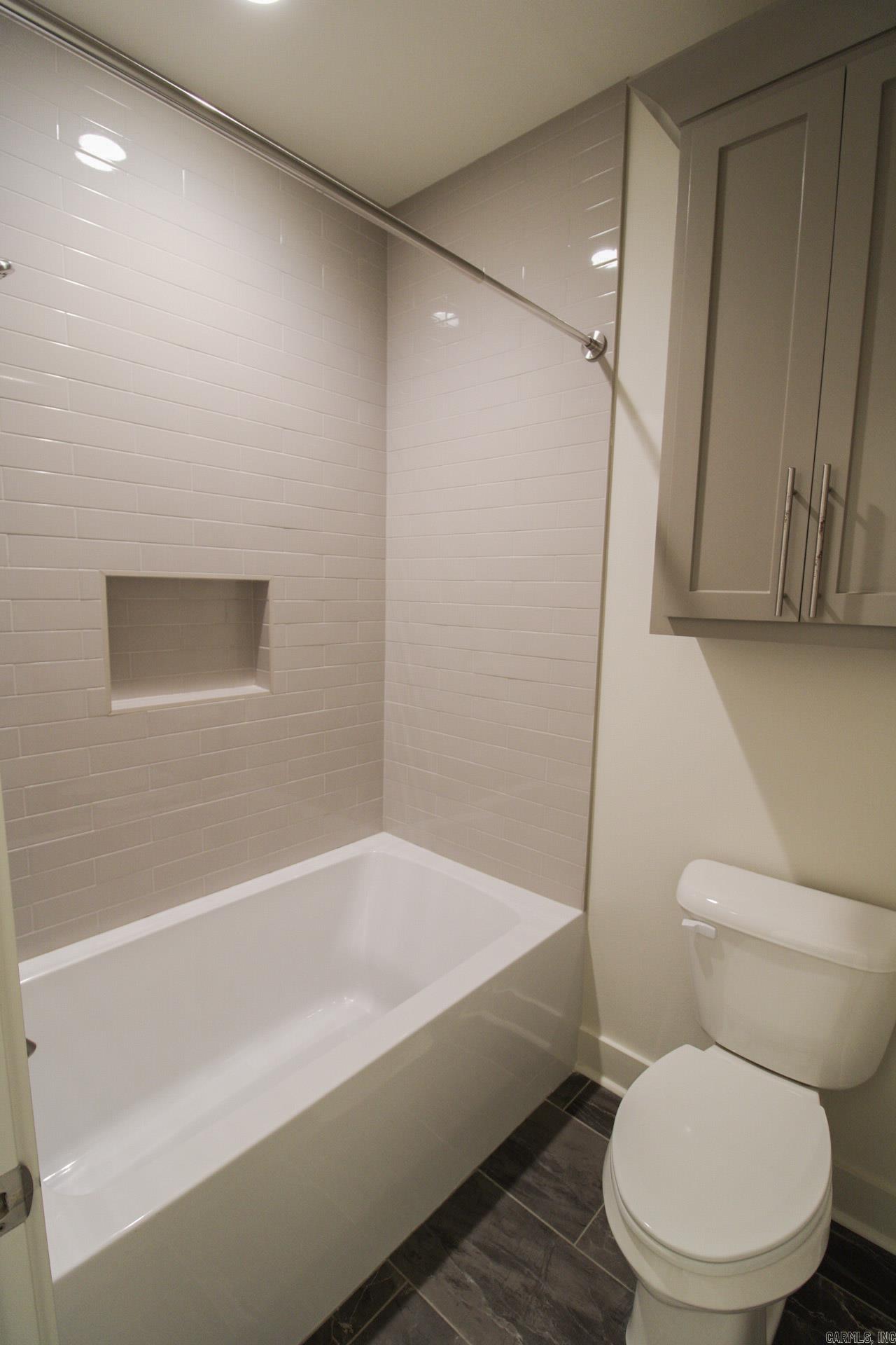 1450 Ronnie Weaver  Conway, AR