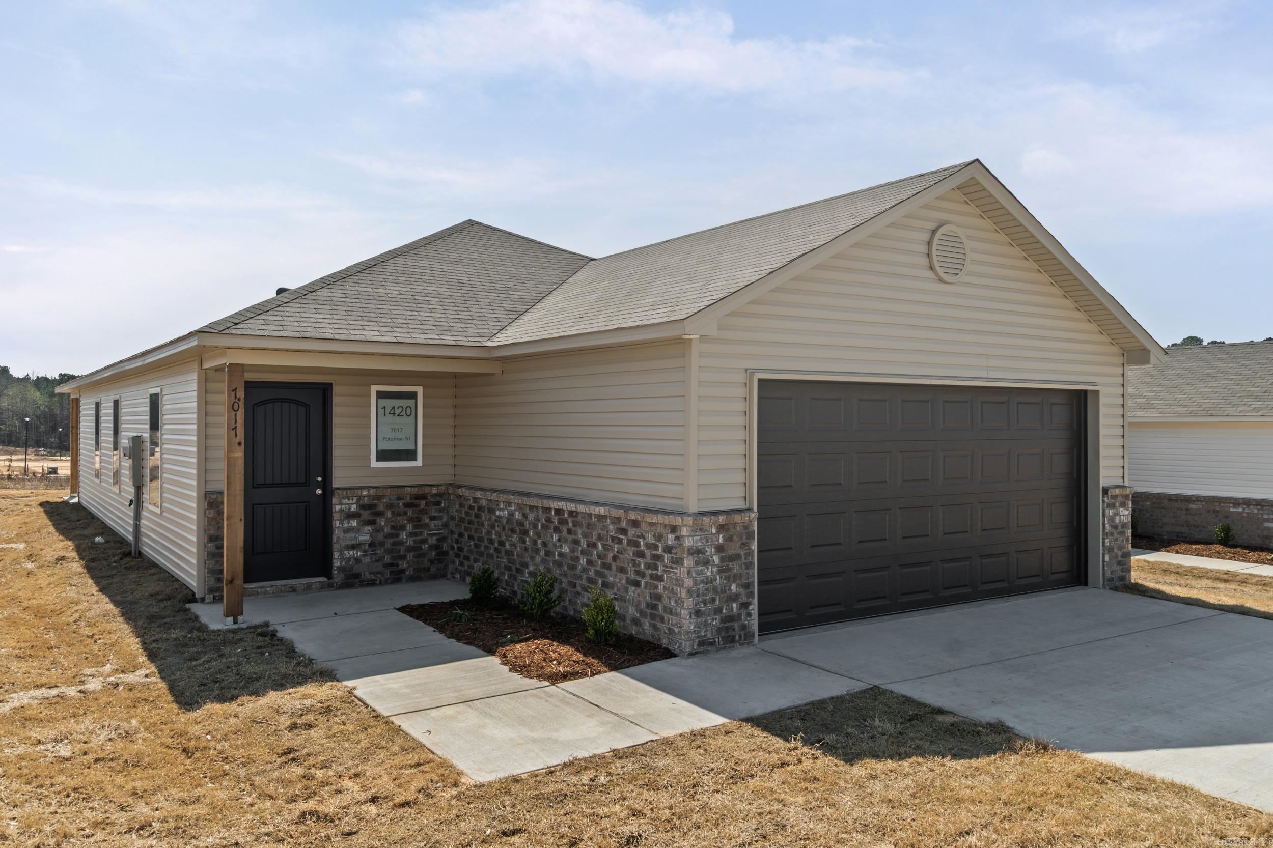 7017 Potomac Trail Bauxite, AR 72011