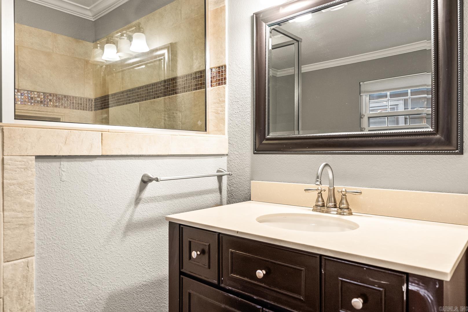 5515 F  Little Rock, AR