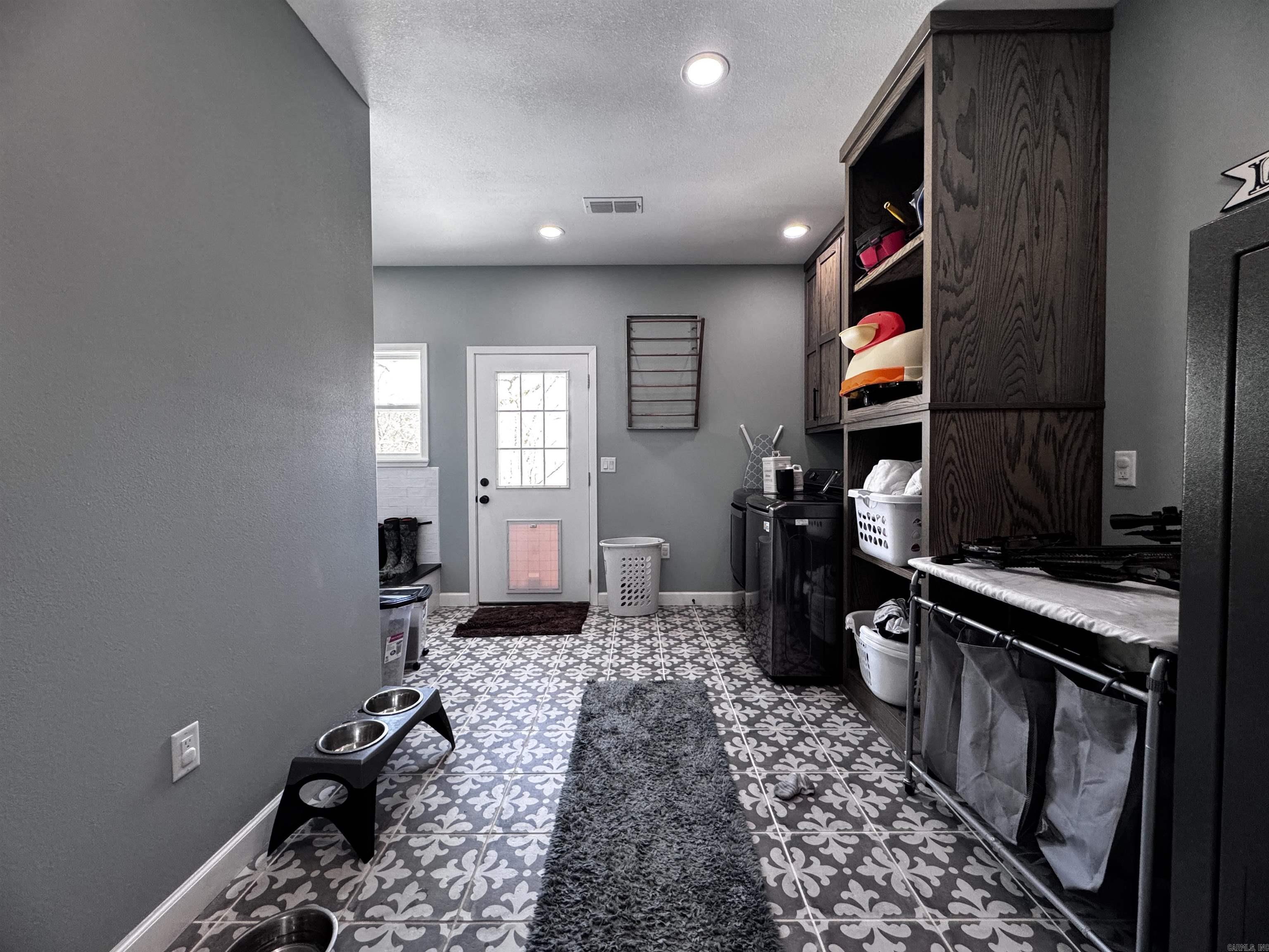 6253 E Highway 8 Highway Mena, AR 71953-0000