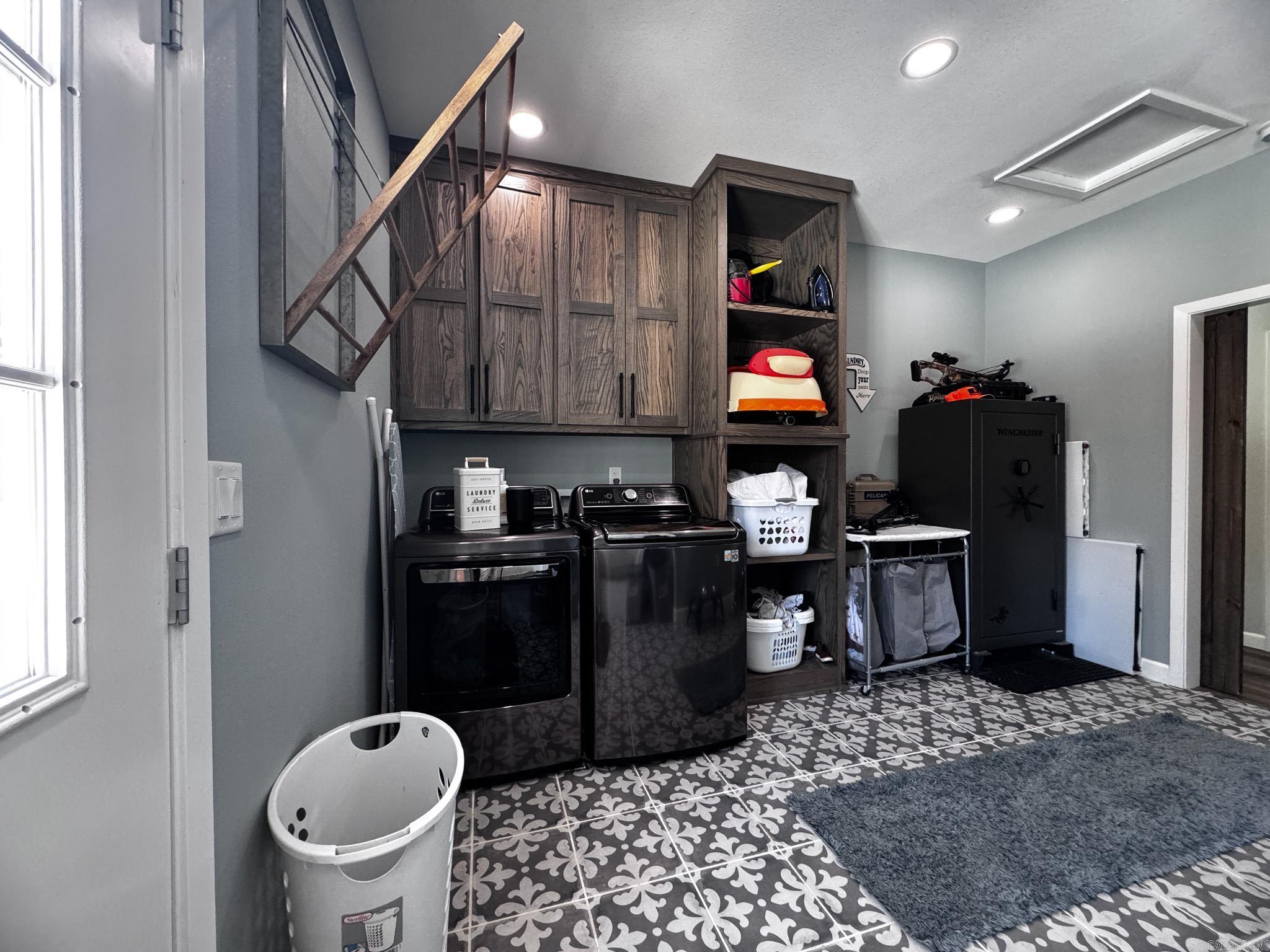 6253 E Highway 8 Highway Mena, AR 71953-0000