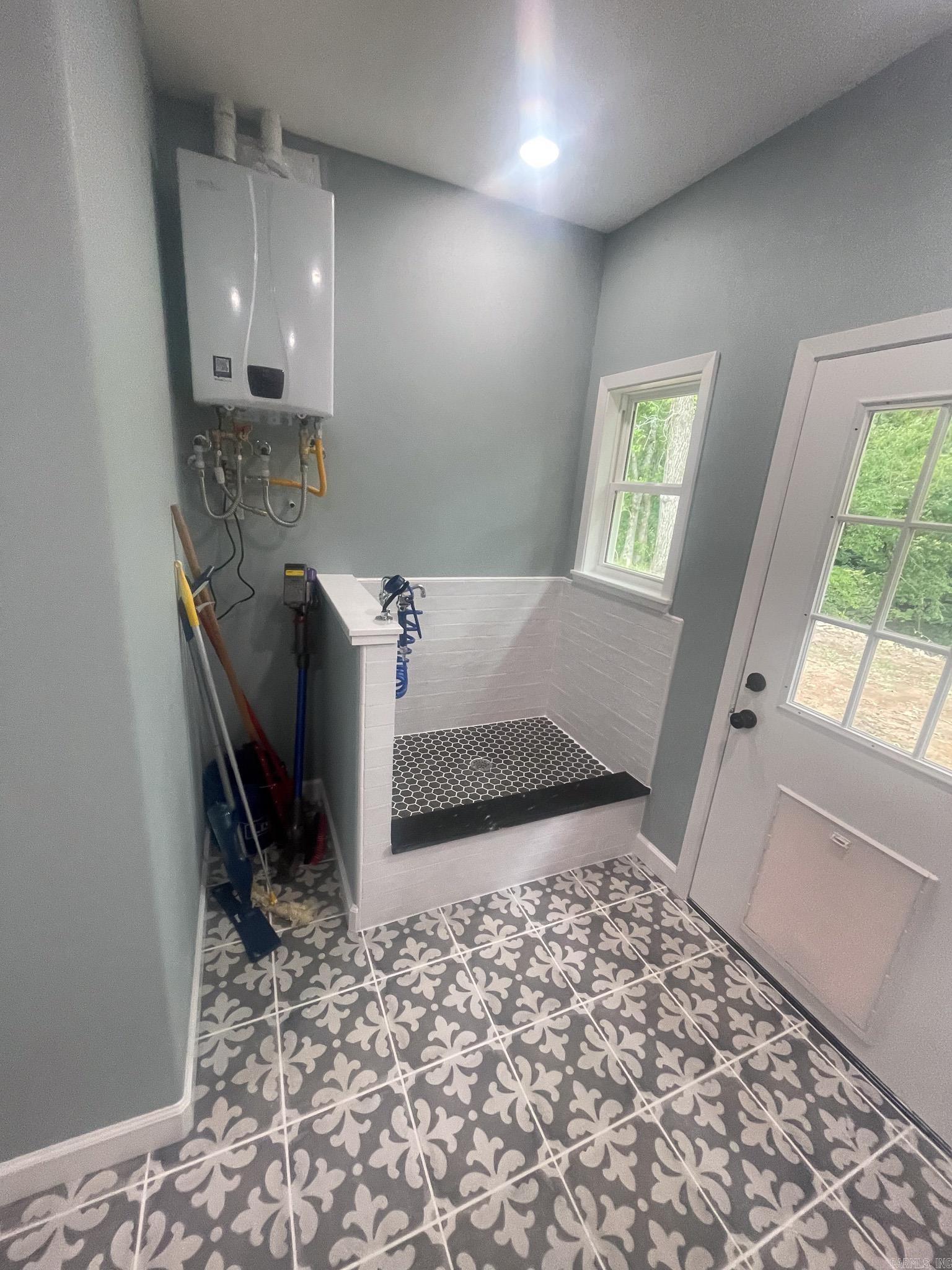 6253 E Highway 8 Highway Mena, AR 71953-0000