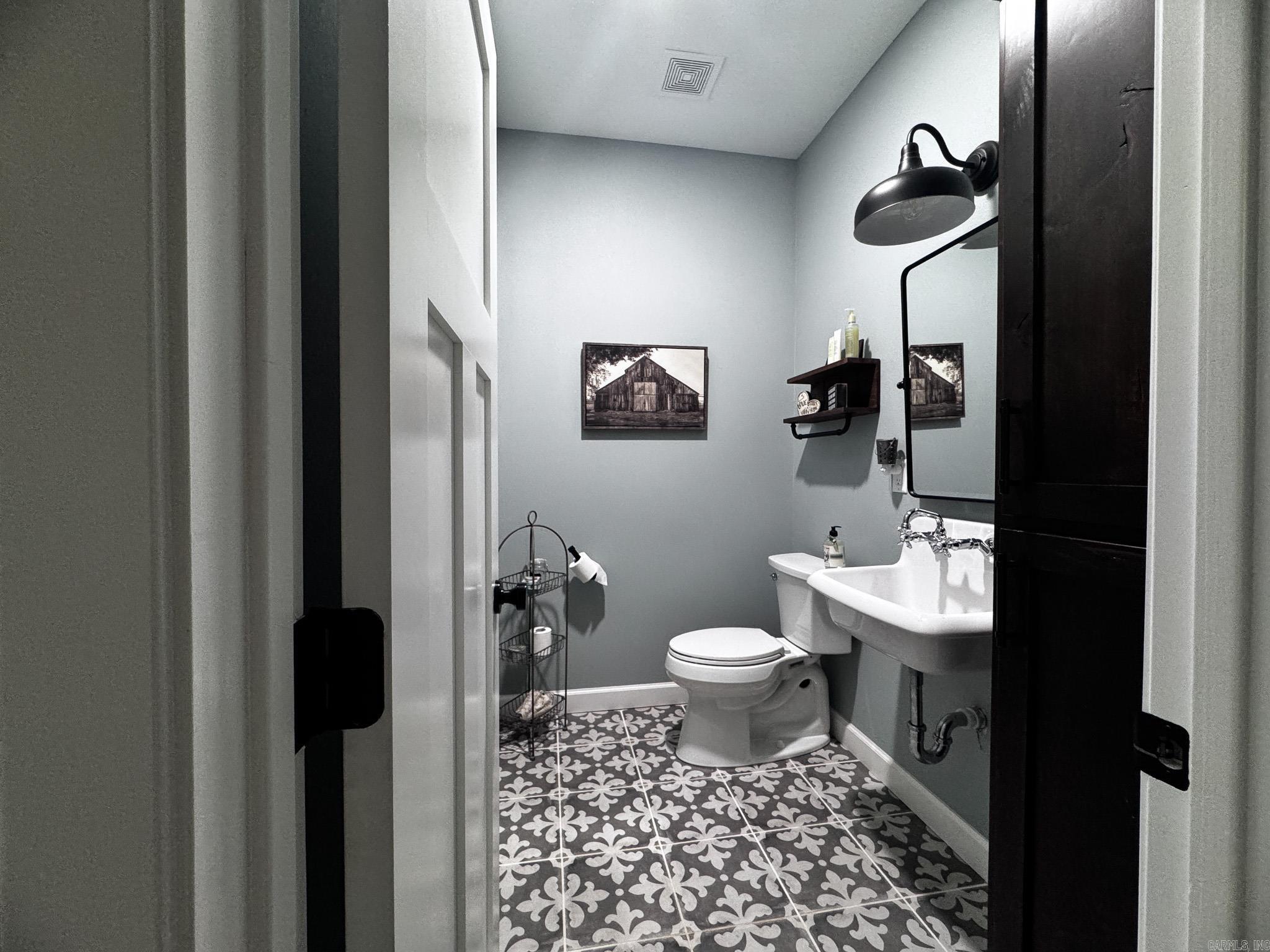 6253 E Highway 8 Highway Mena, AR 71953-0000