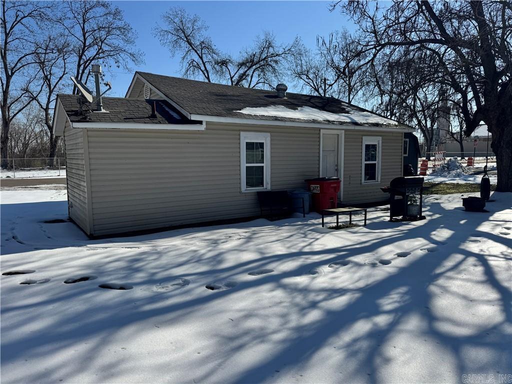 620 S Front  Dardanelle, AR