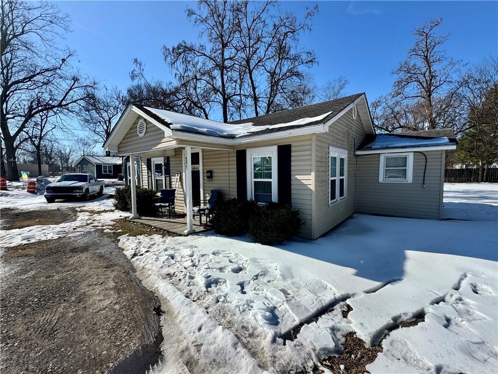 620 S Front  Dardanelle, AR