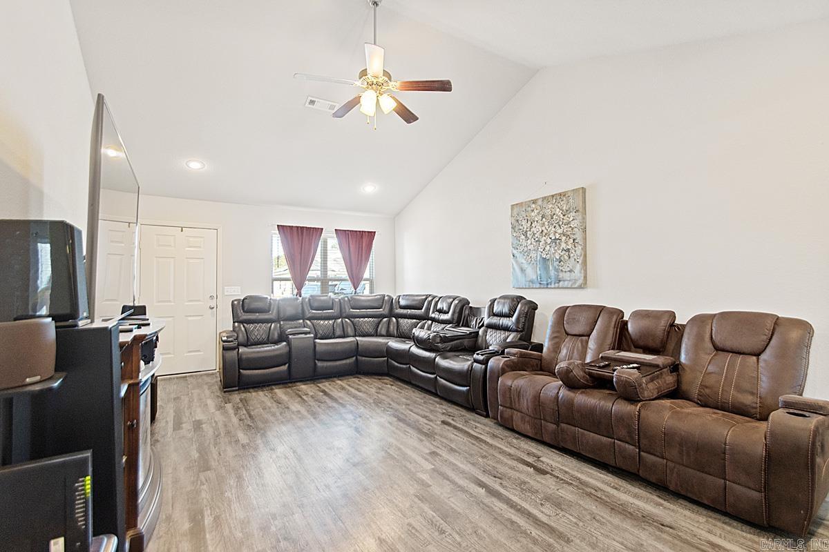 1040 Santa Fe Trl  Bauxite, AR