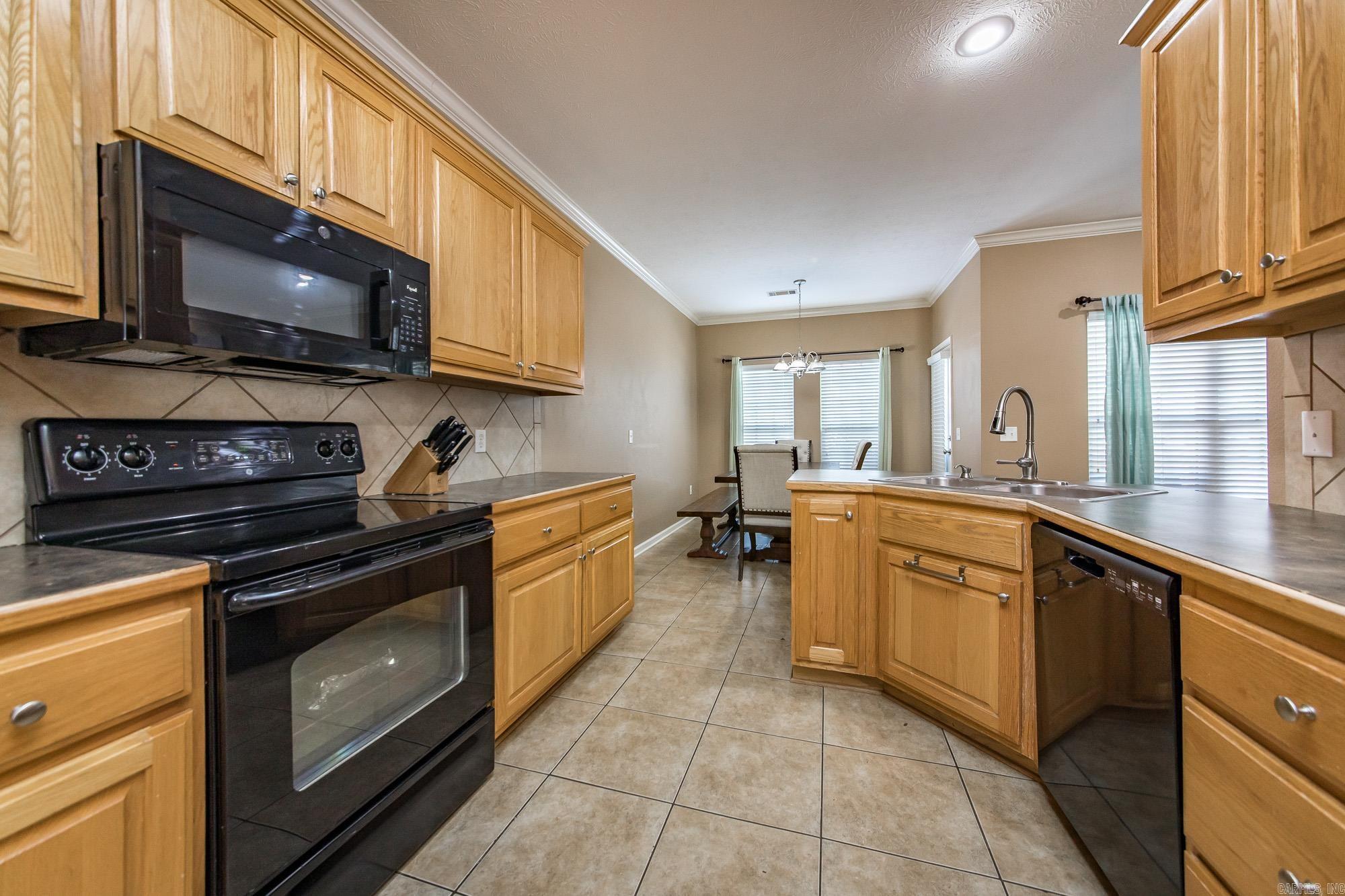 2510 Zoysia  Conway, AR