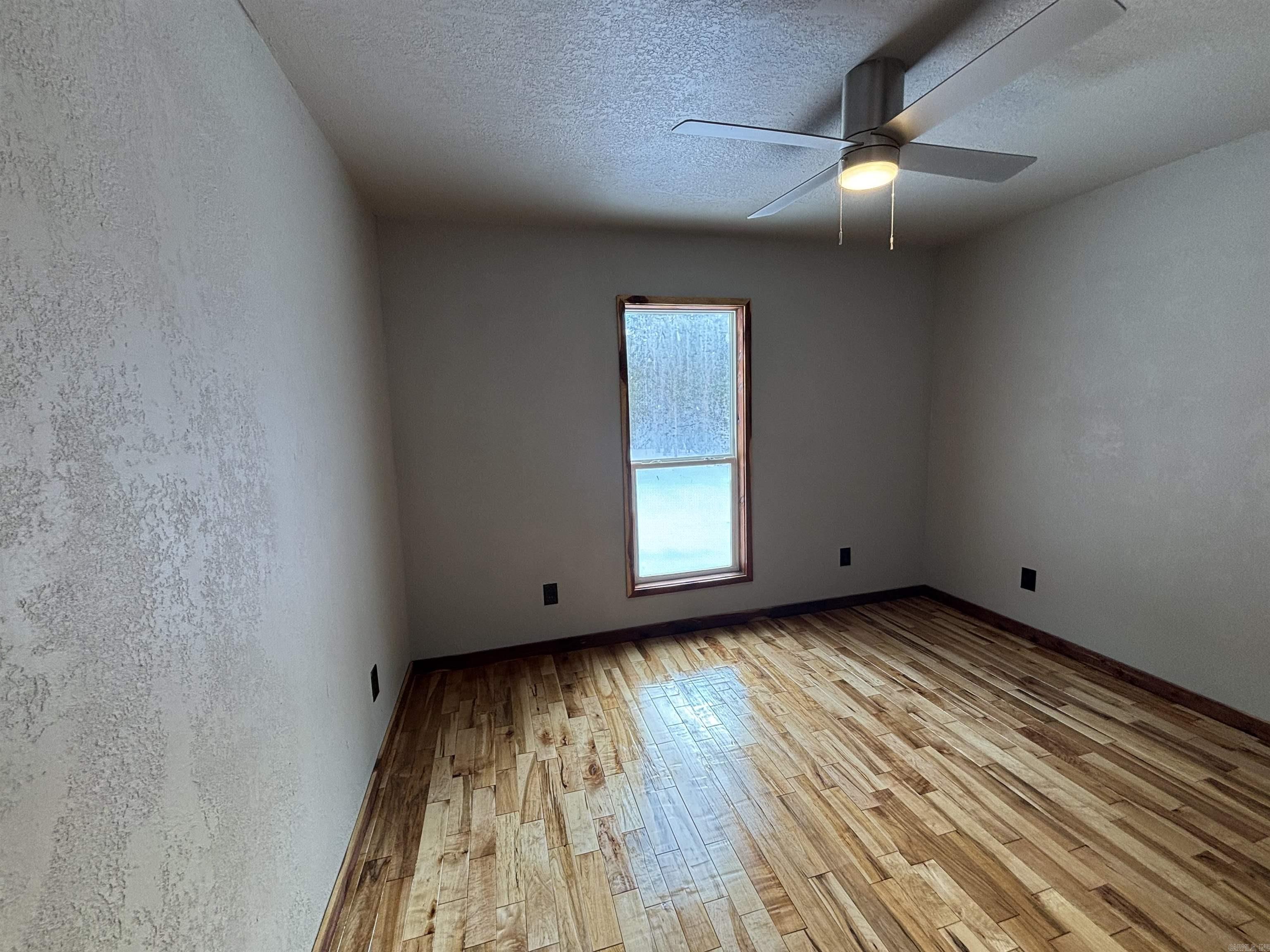 75 Black Oak  Pleasant Plains, AR