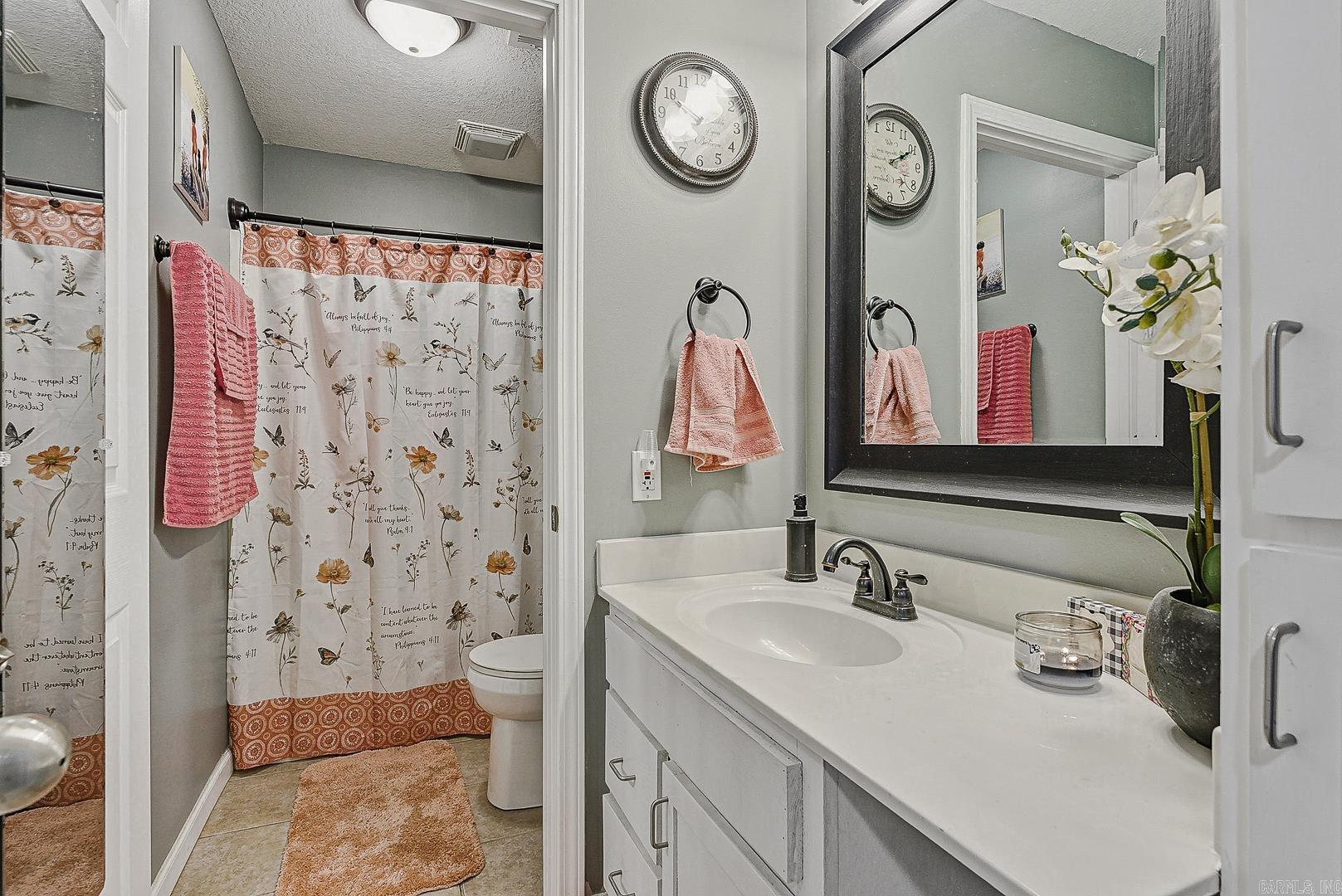 200 Misty Marie  Paragould, AR