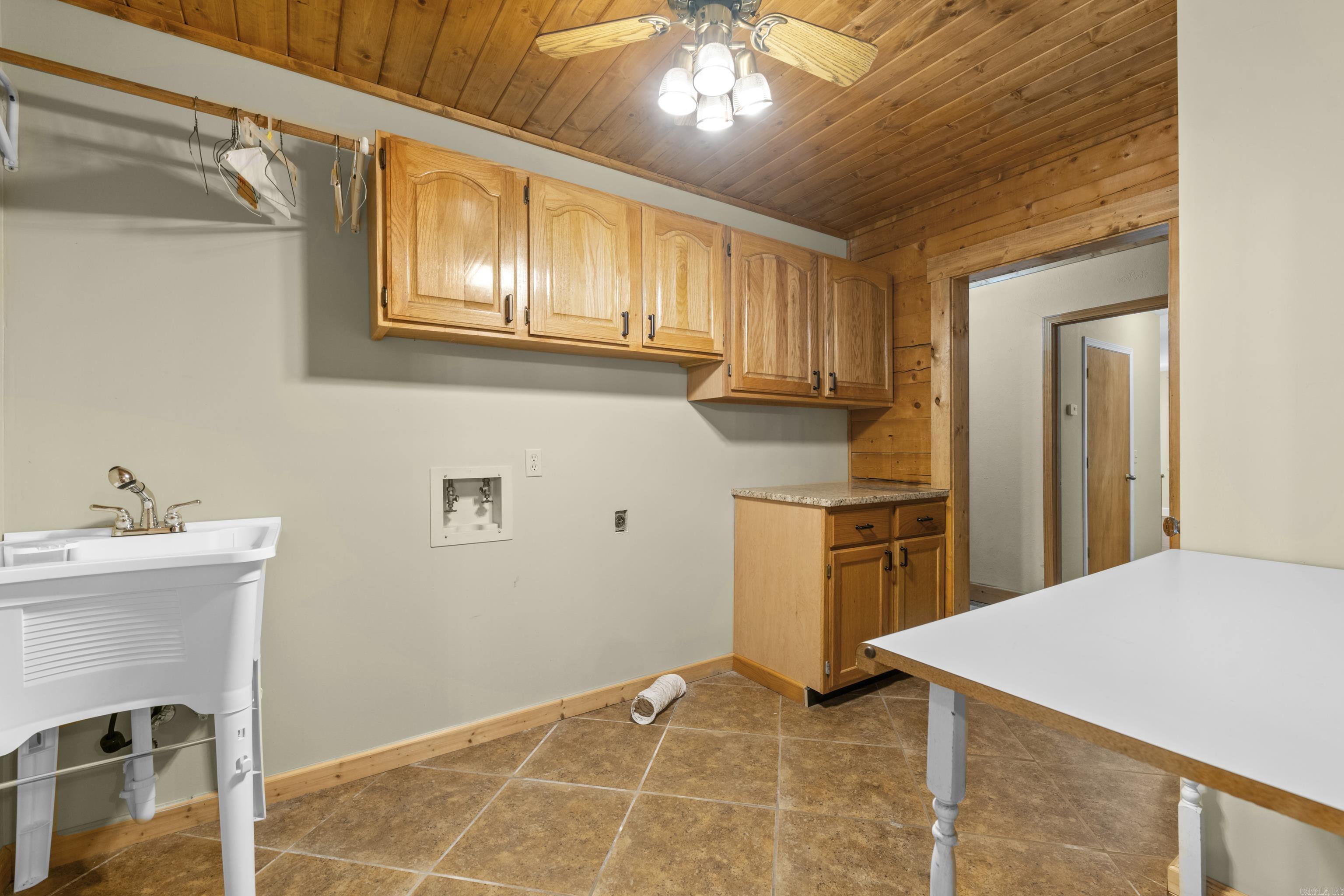 50 TNT Ln.  Heber Springs, AR