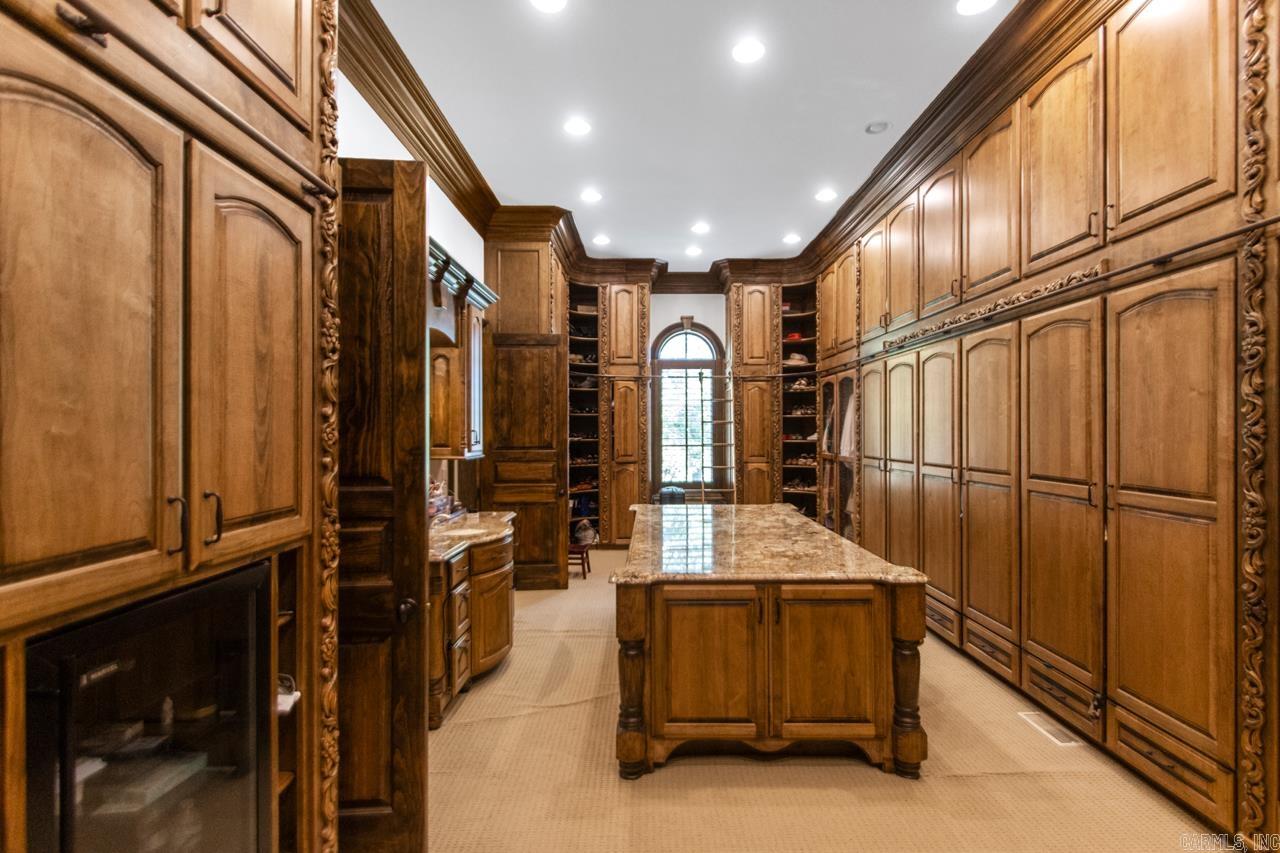 10 Valley Crest Ct  Little Rock, AR