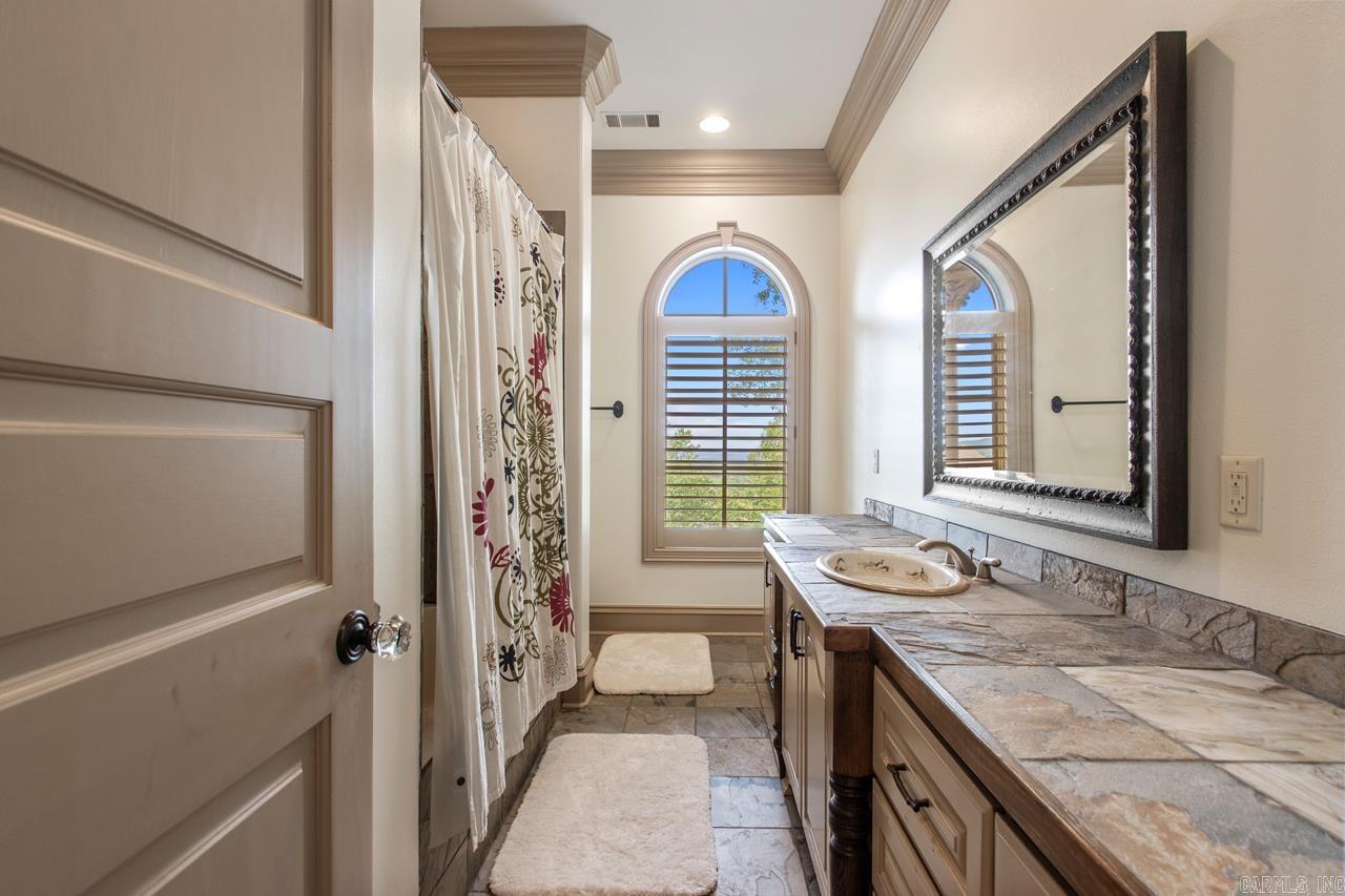 10 Valley Crest Ct  Little Rock, AR