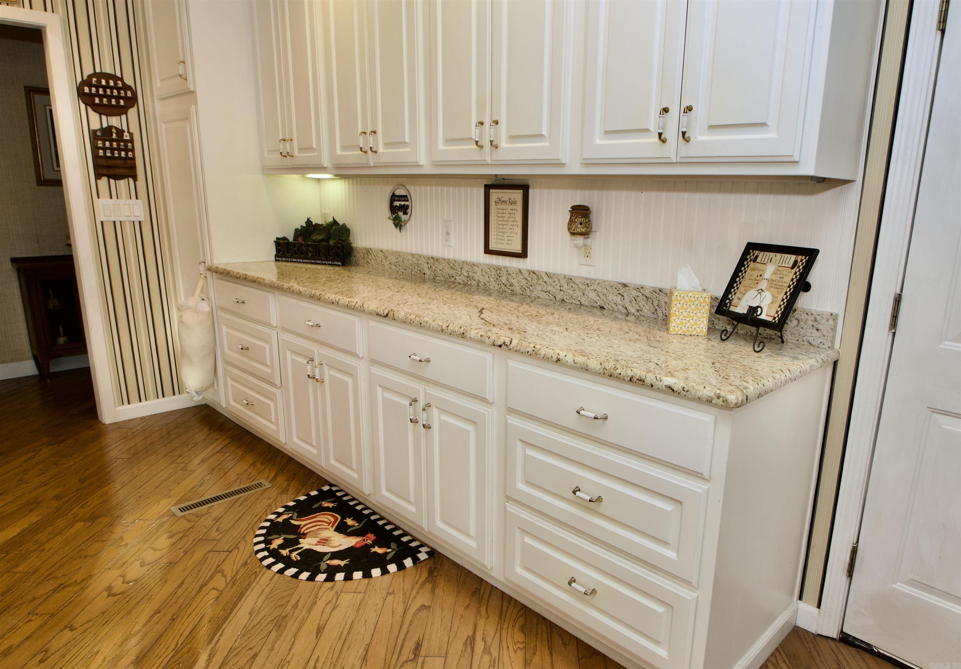 18 Seville Ln  Hot Springs Village, AR