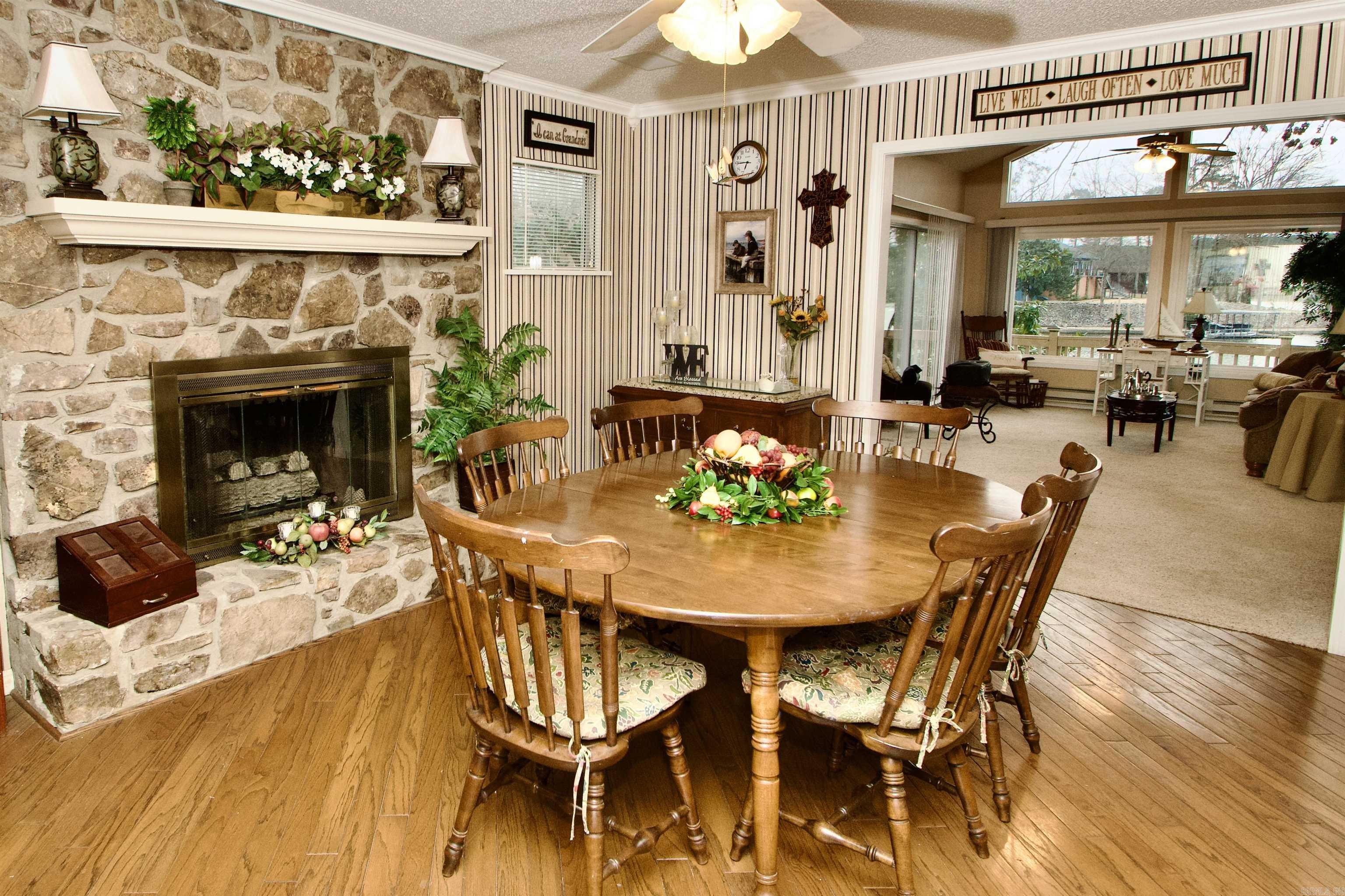 18 Seville Ln  Hot Springs Village, AR