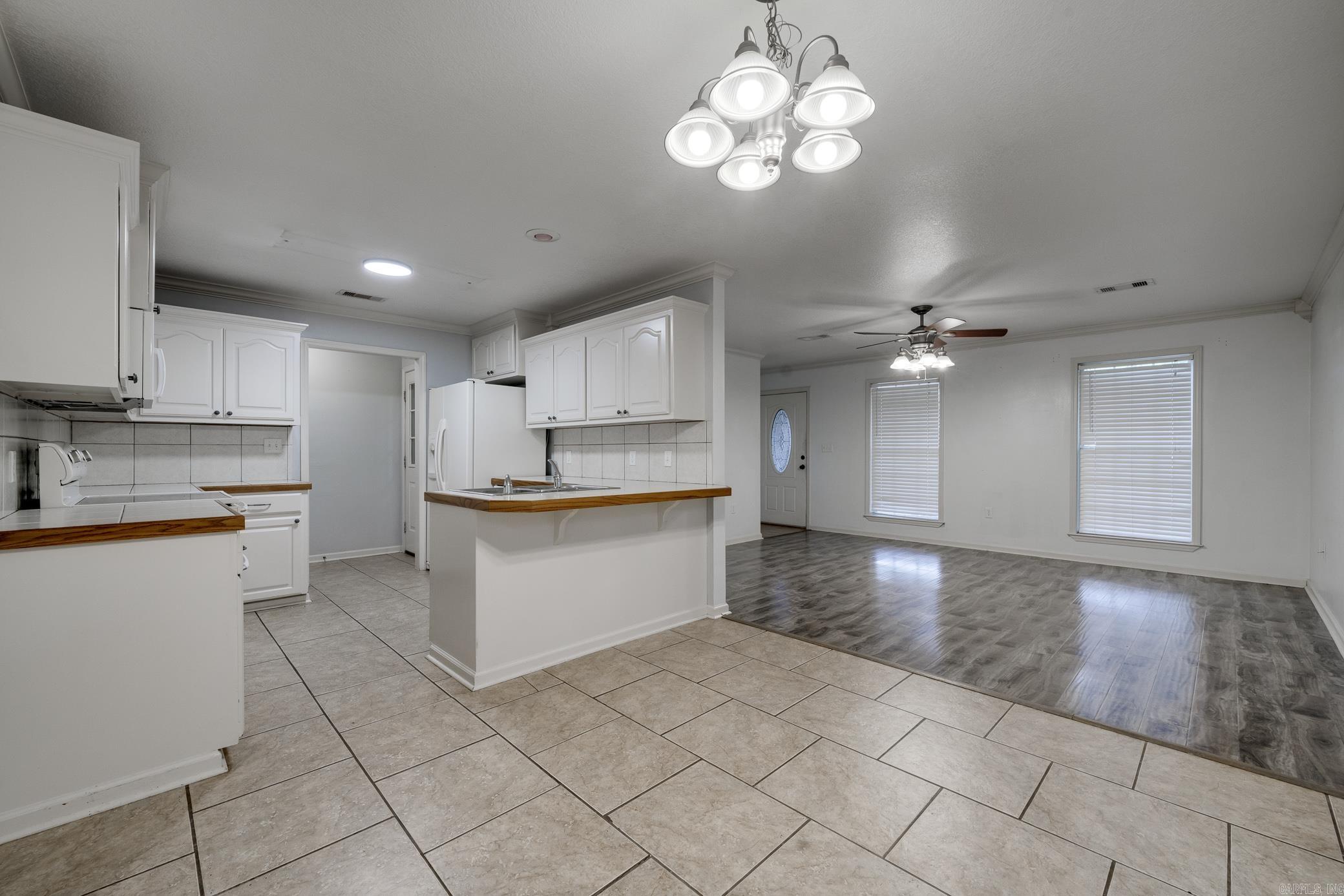 25 Thomas Circle  Greenbrier, AR