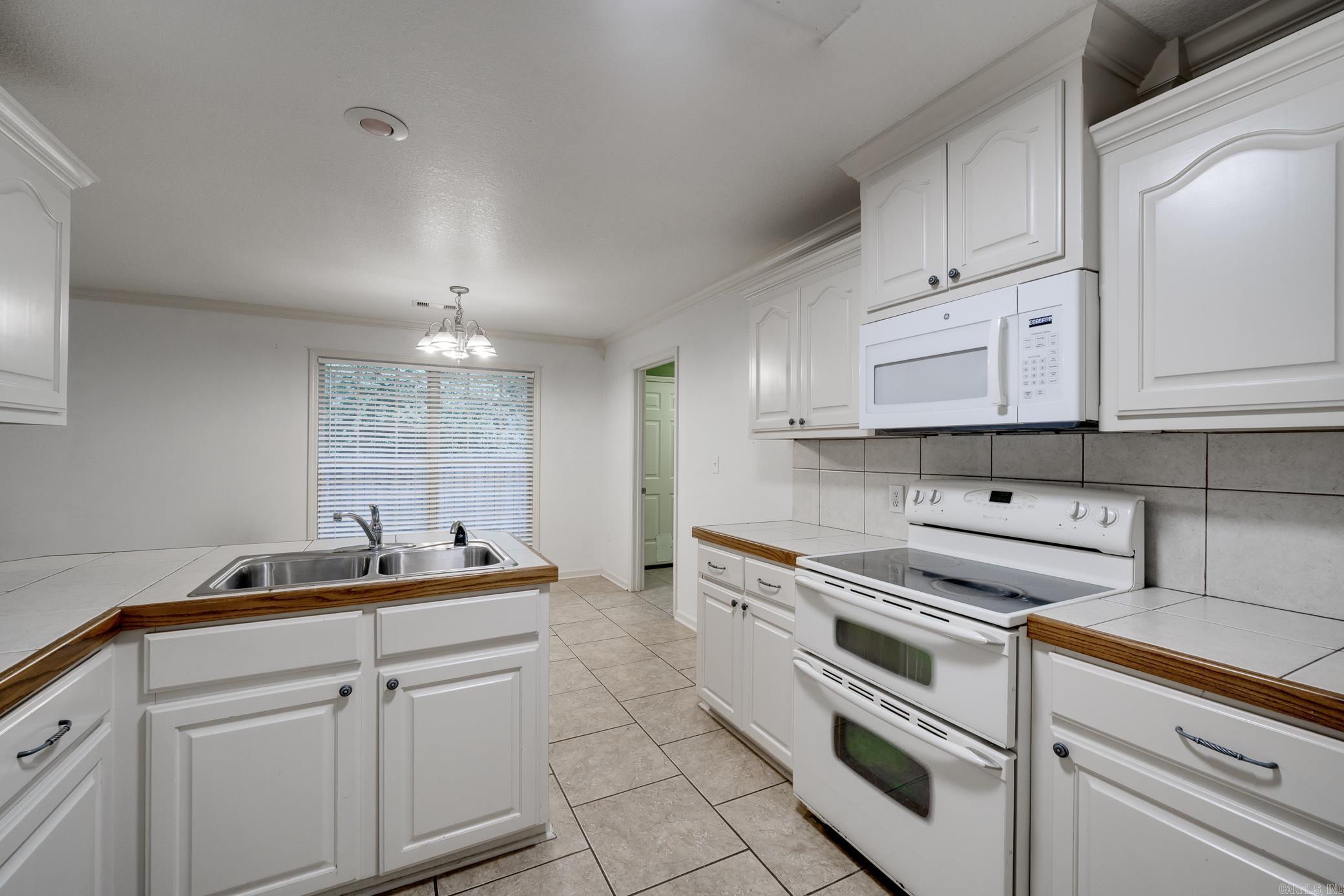 25 Thomas Circle  Greenbrier, AR