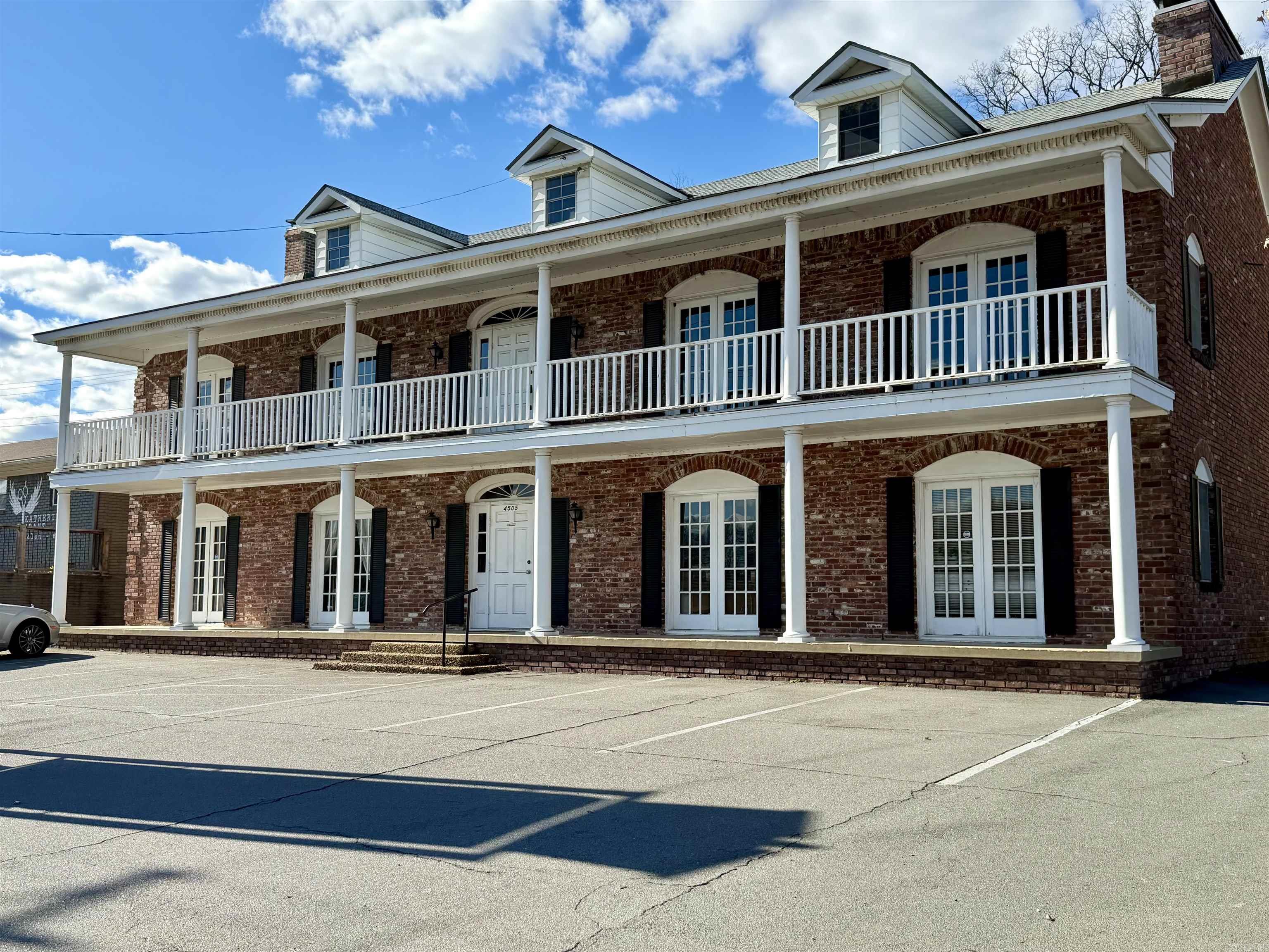 4505 JFK  North Little Rock, AR