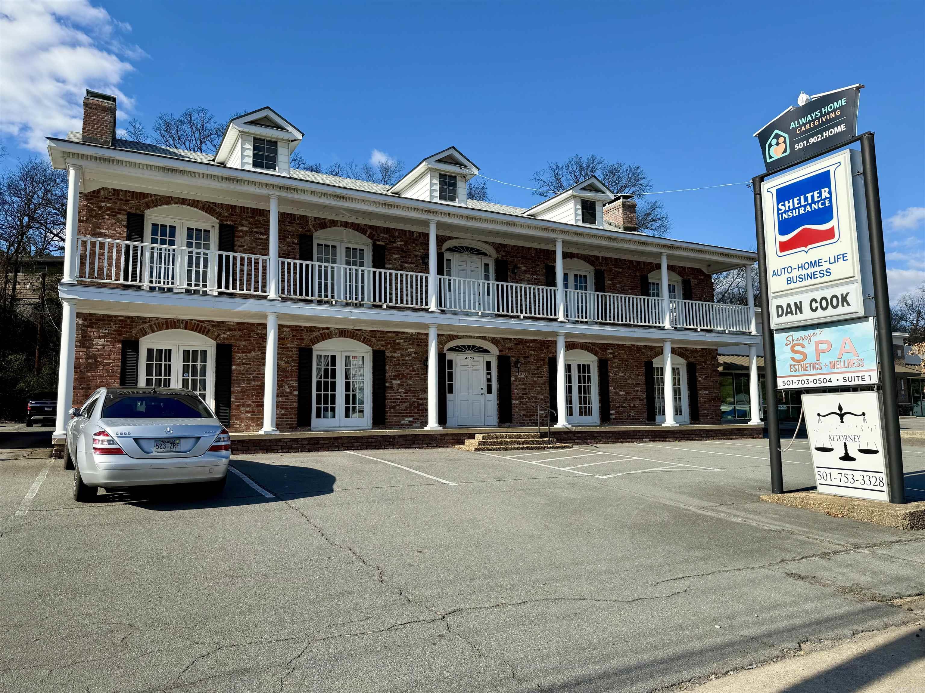 4505 JFK  North Little Rock, AR