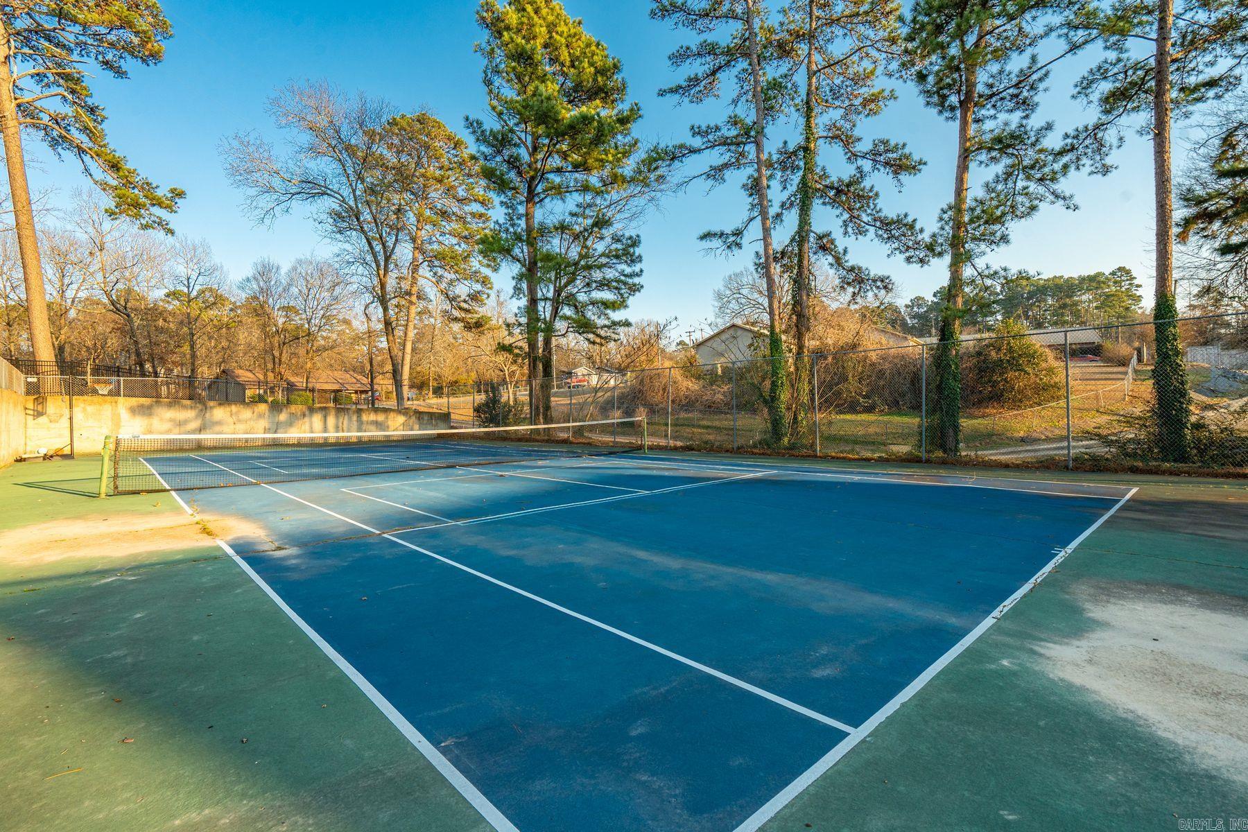 203 Stearns Point, Unit F-1  Hot Springs, AR