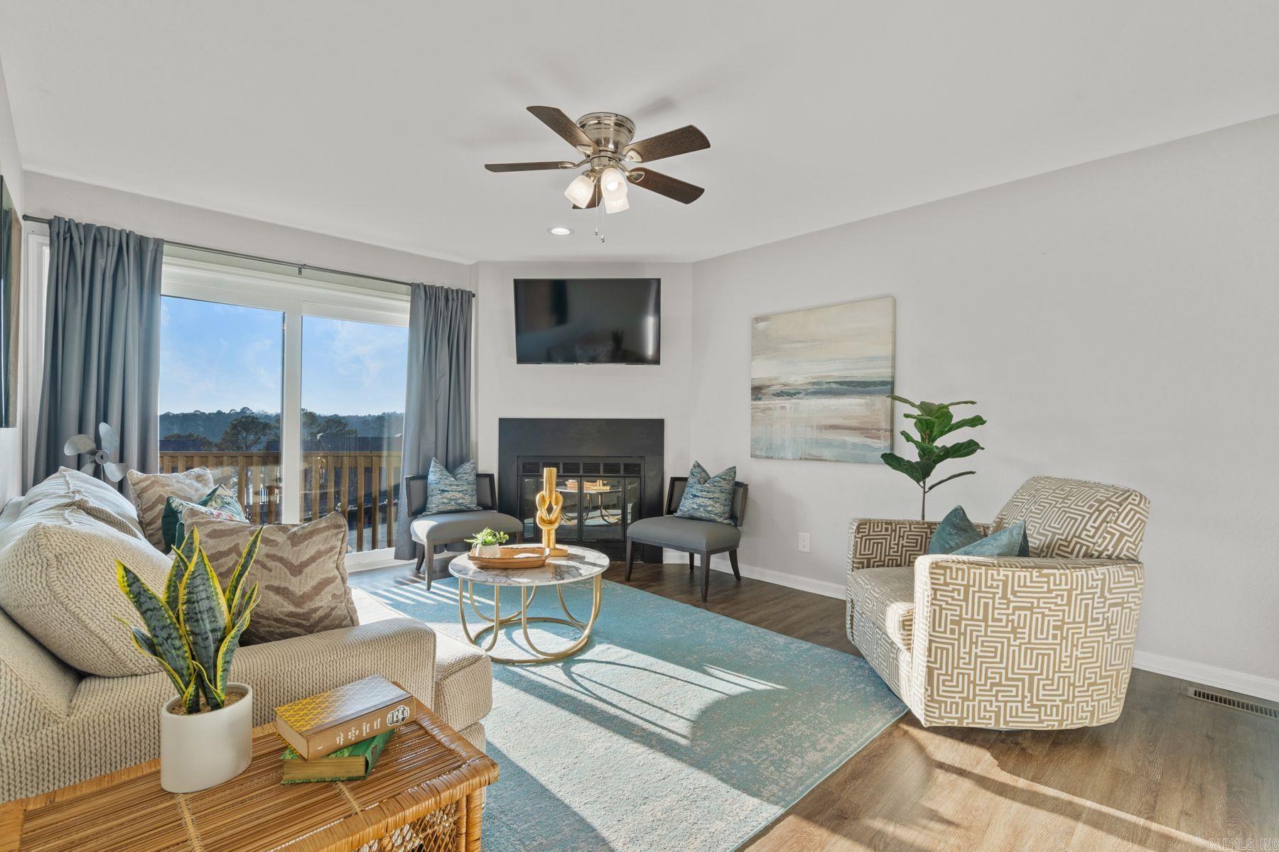 203 Stearns Point, Unit F-1  Hot Springs, AR