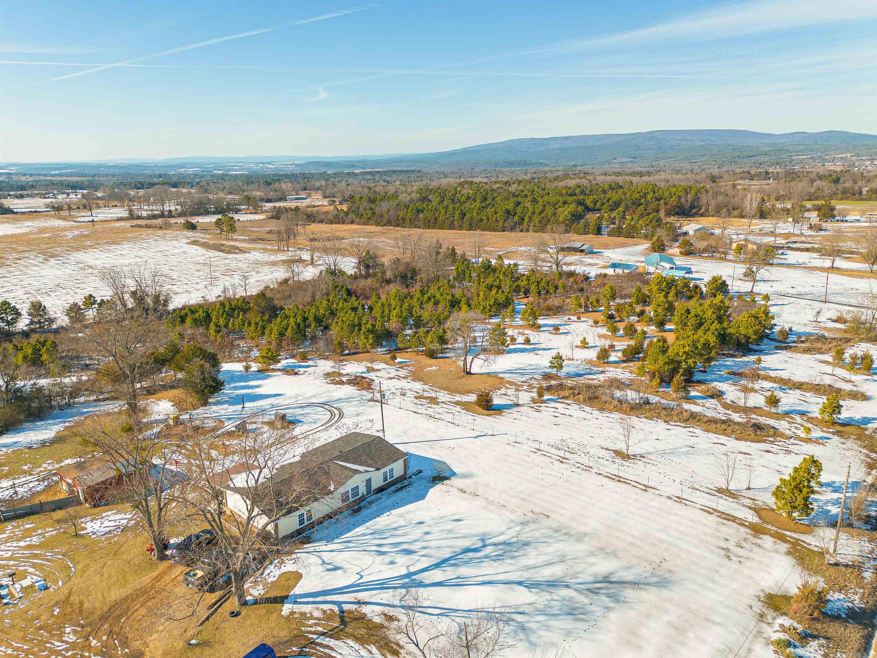 1119 Granny Hollow Rd  Jerusalem, AR