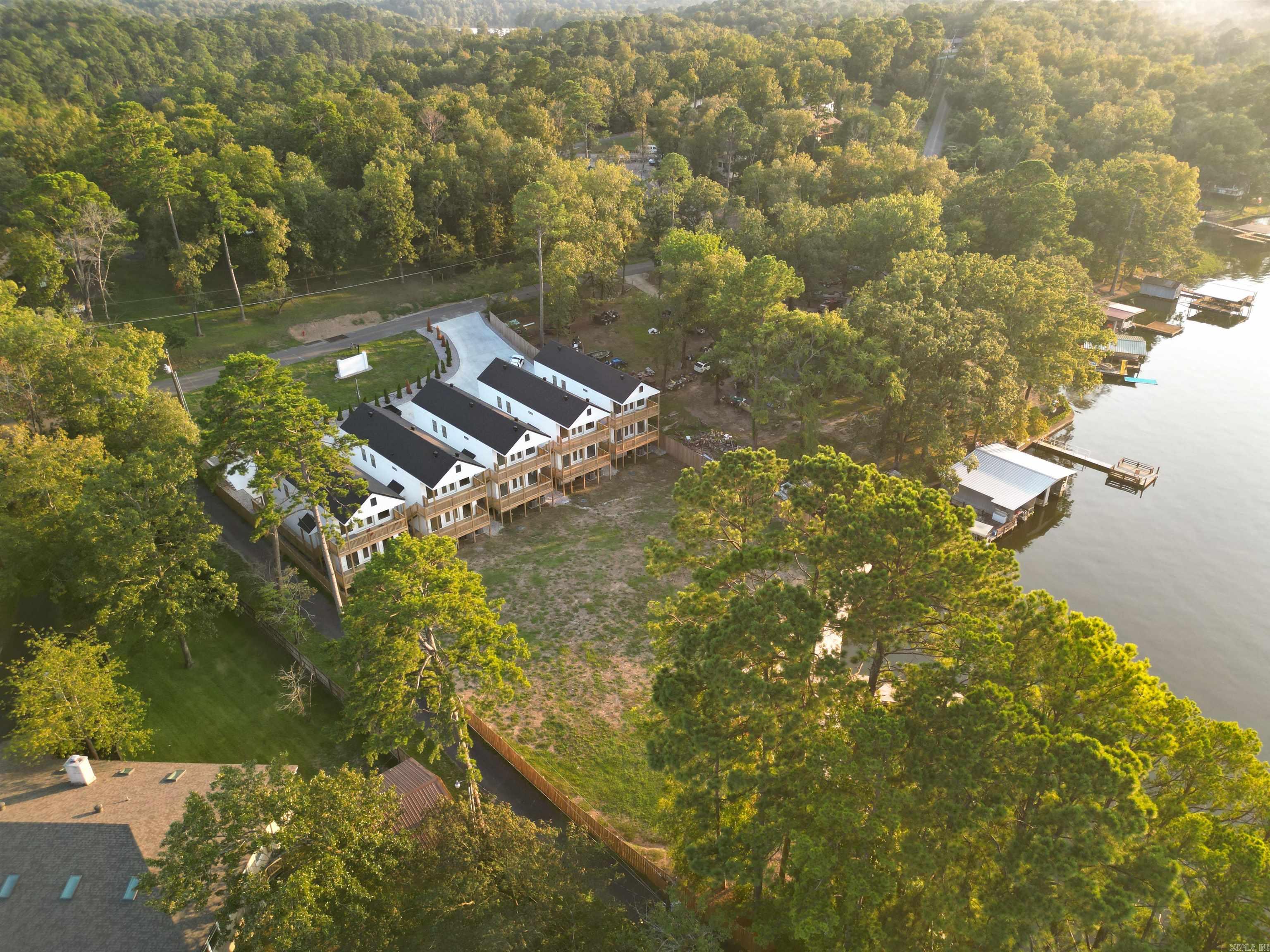 531-543 Northshore  Hot Springs, AR