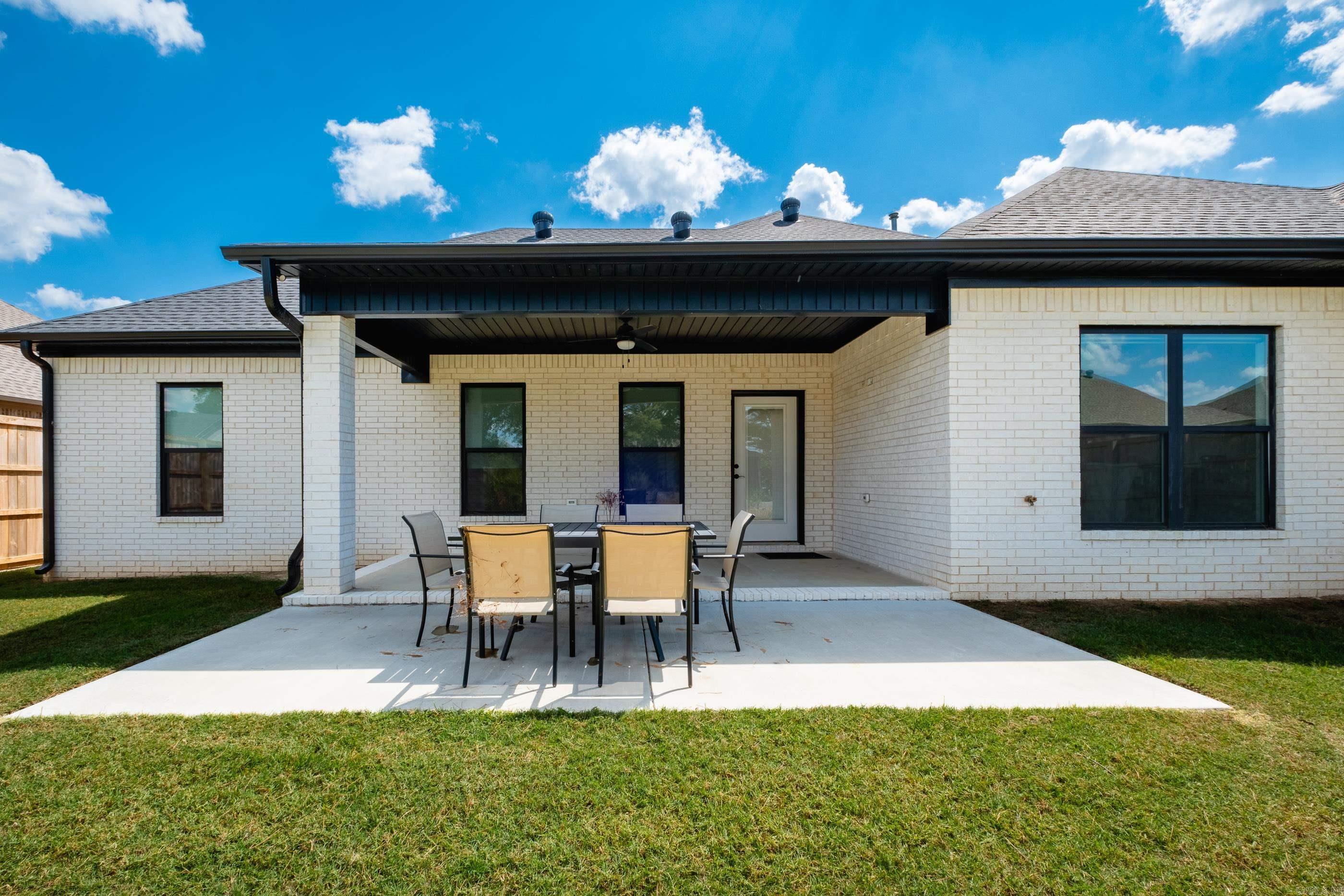 2342 Holly Hill Drive  Conway, AR