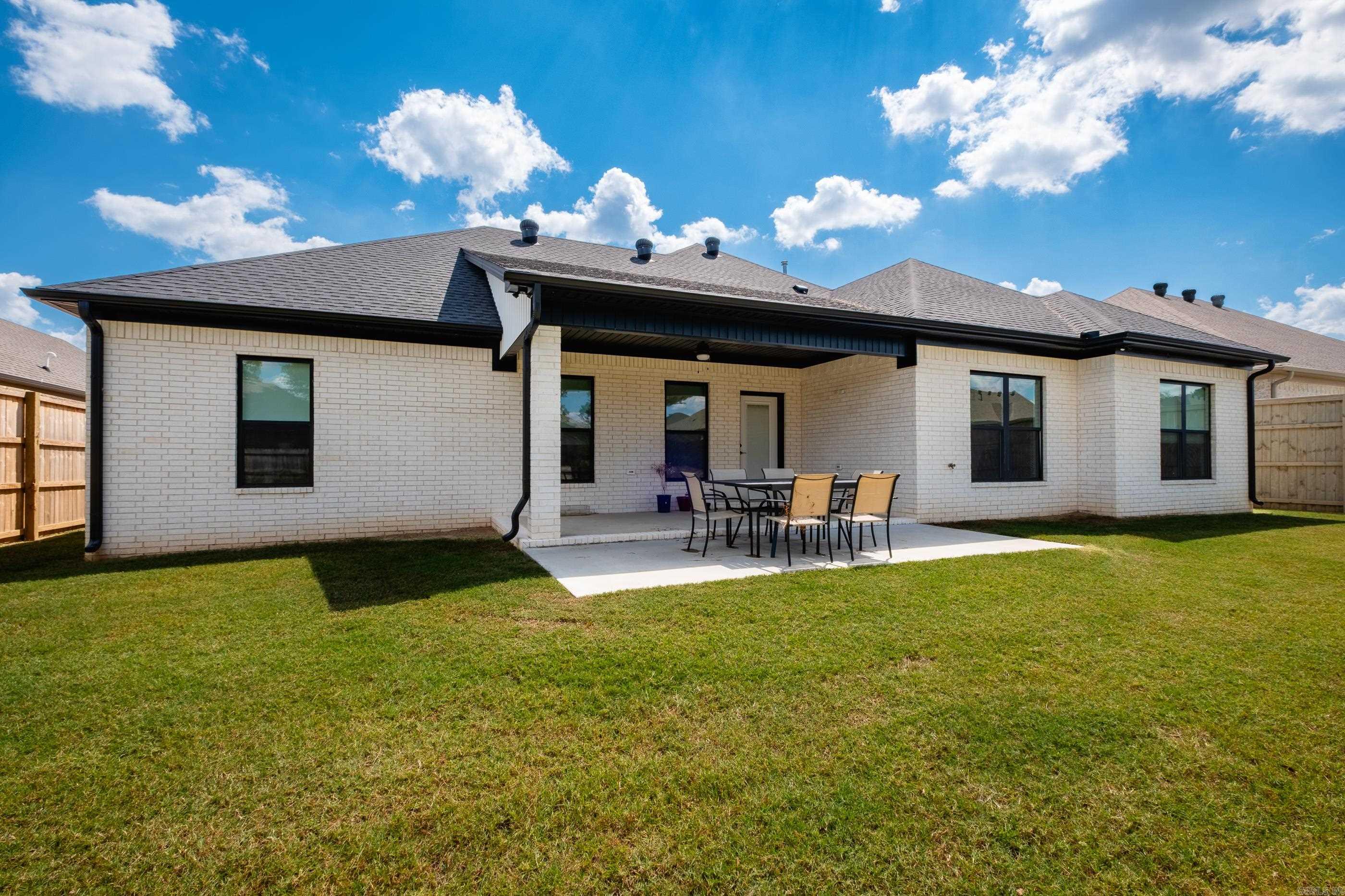 2342 Holly Hill Drive  Conway, AR