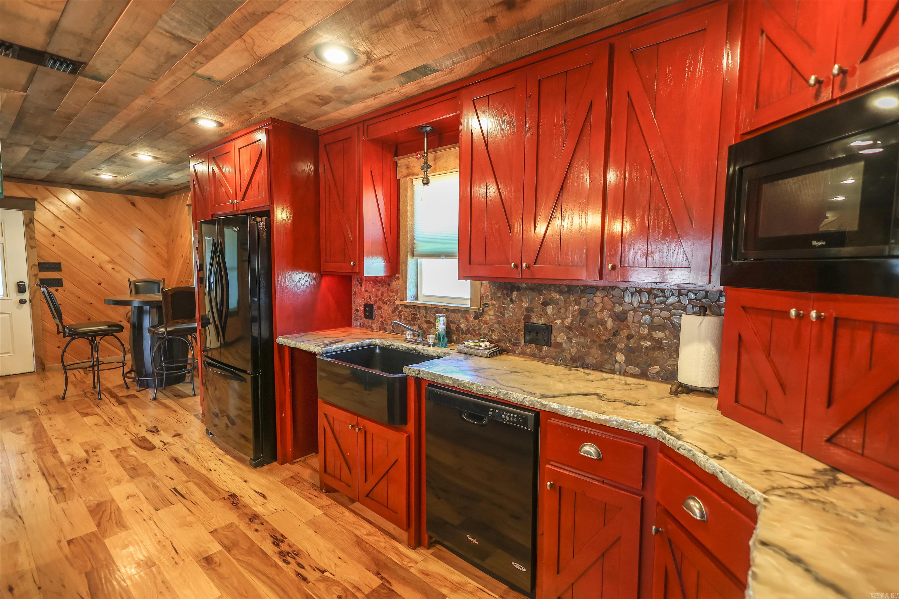 316 Tranquil Ln  Glenwood, AR