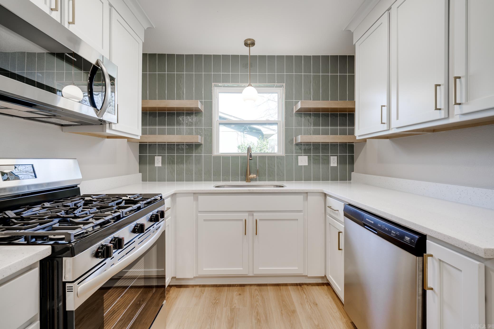 1310 Sunset  Conway, AR