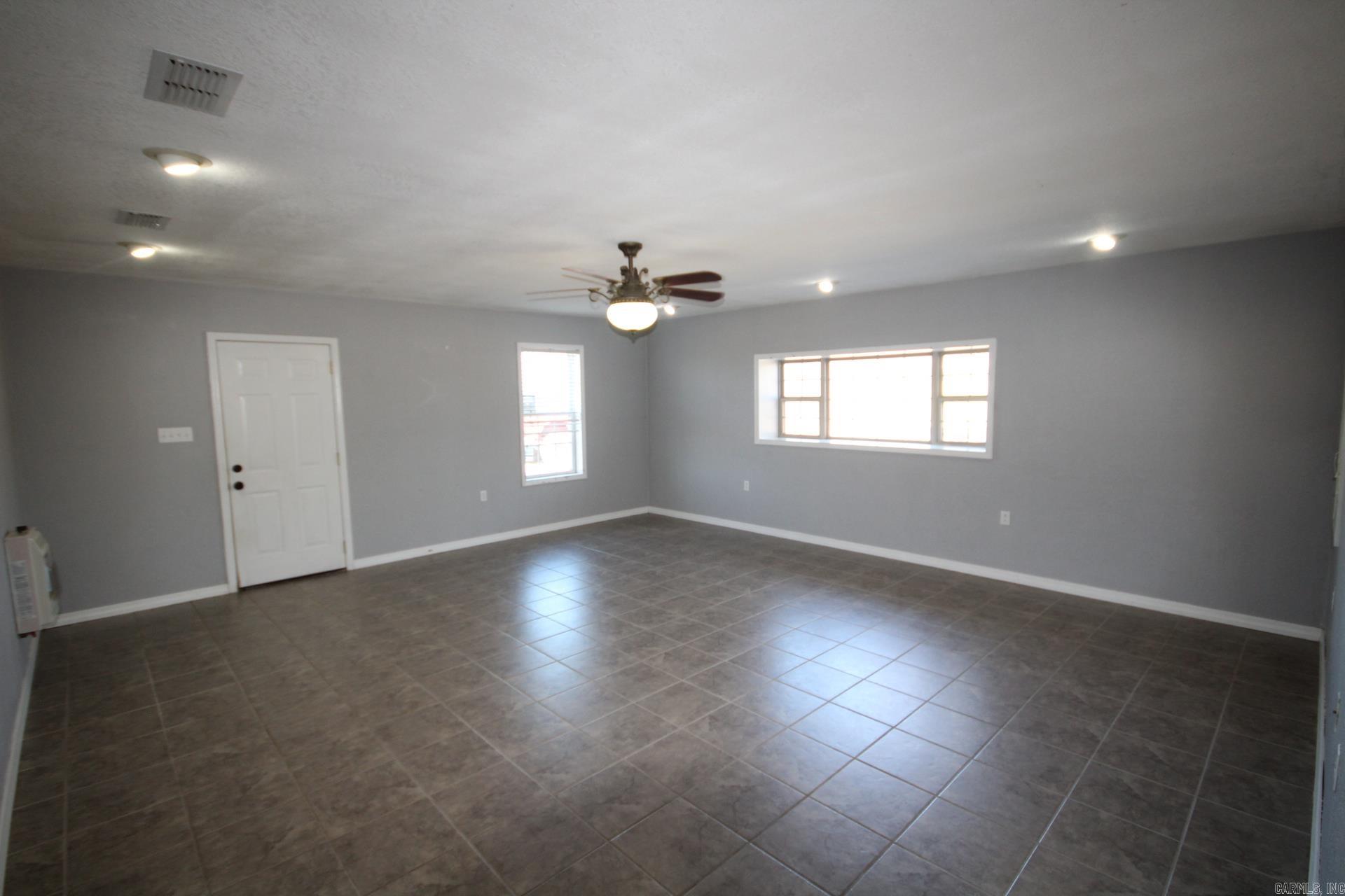 1276 E Hwy. 84  Umpire, AR