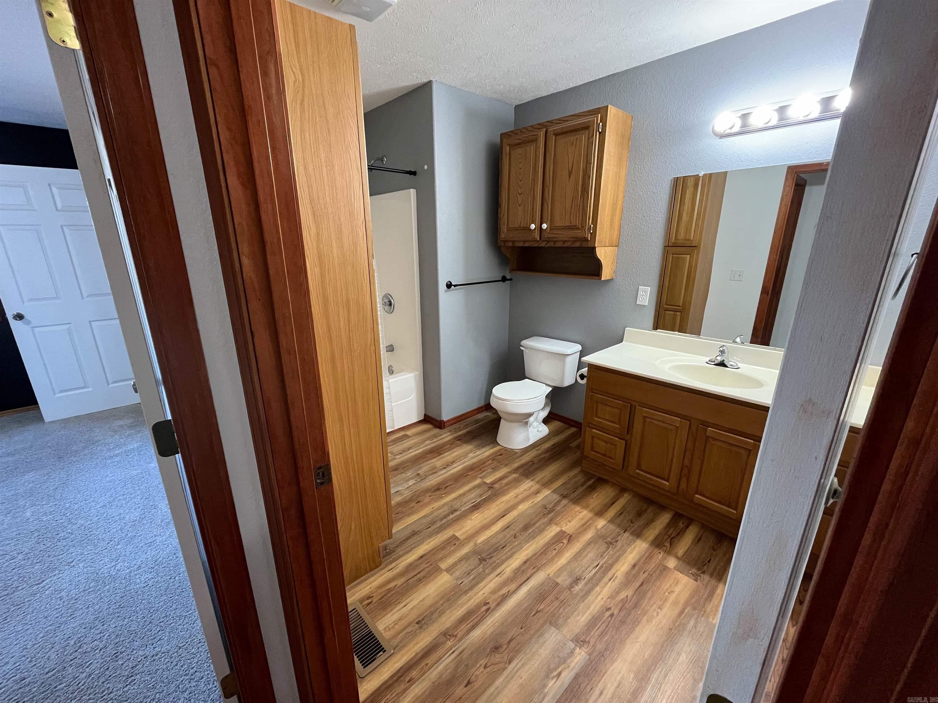 414 Regina Ave  Thayer, MO