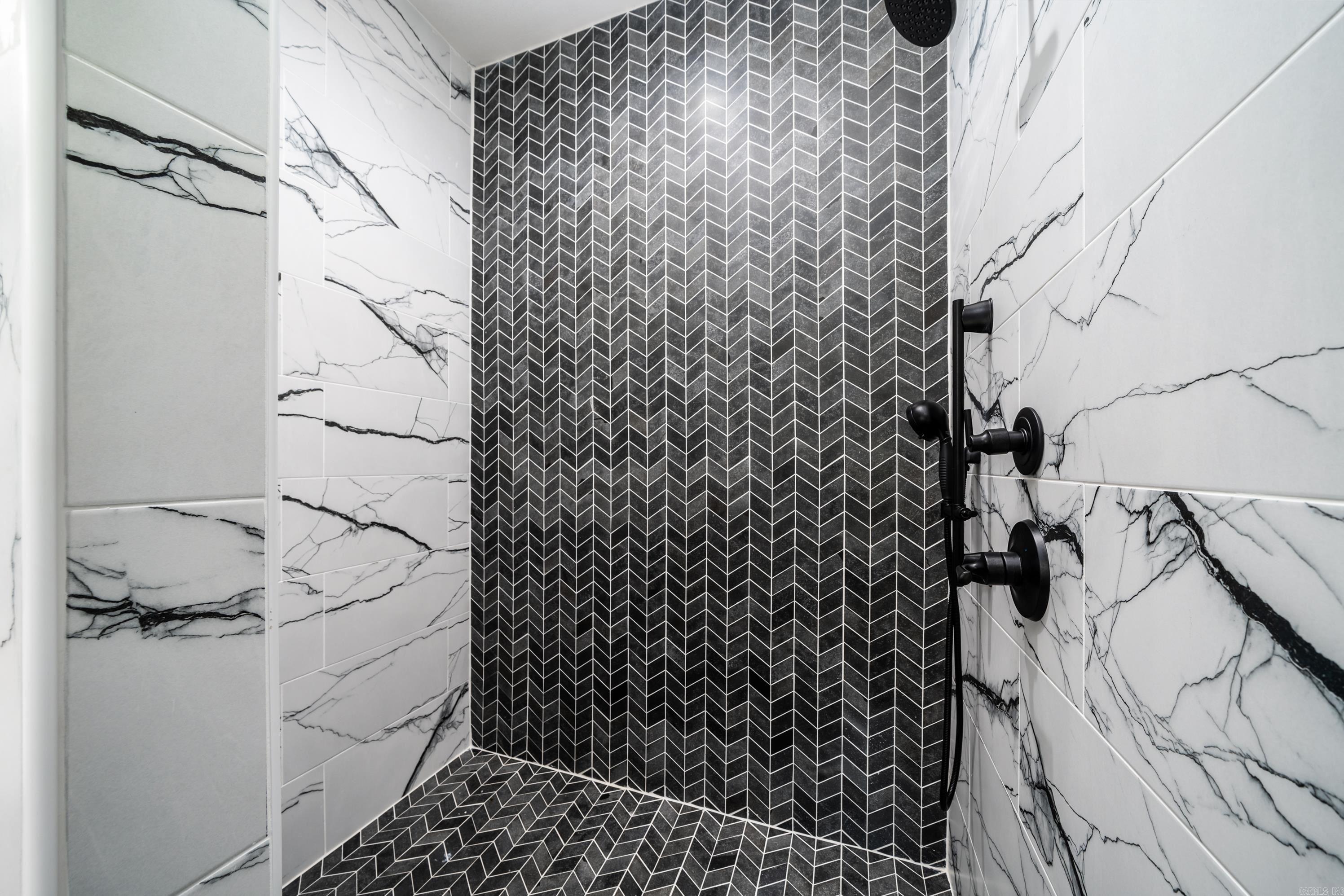 348 Traquil Ln  Glenwood, AR