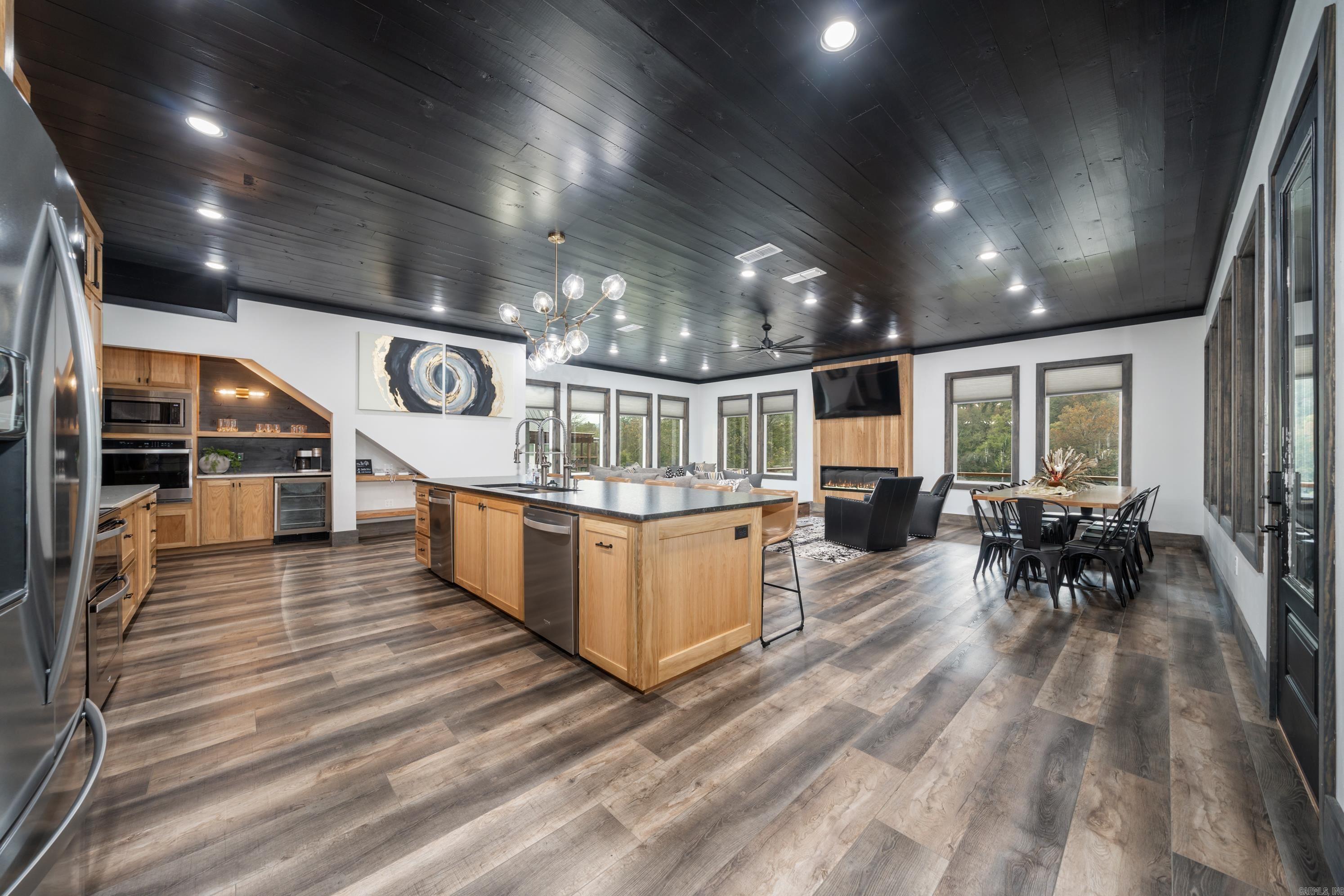 348 Traquil Ln  Glenwood, AR