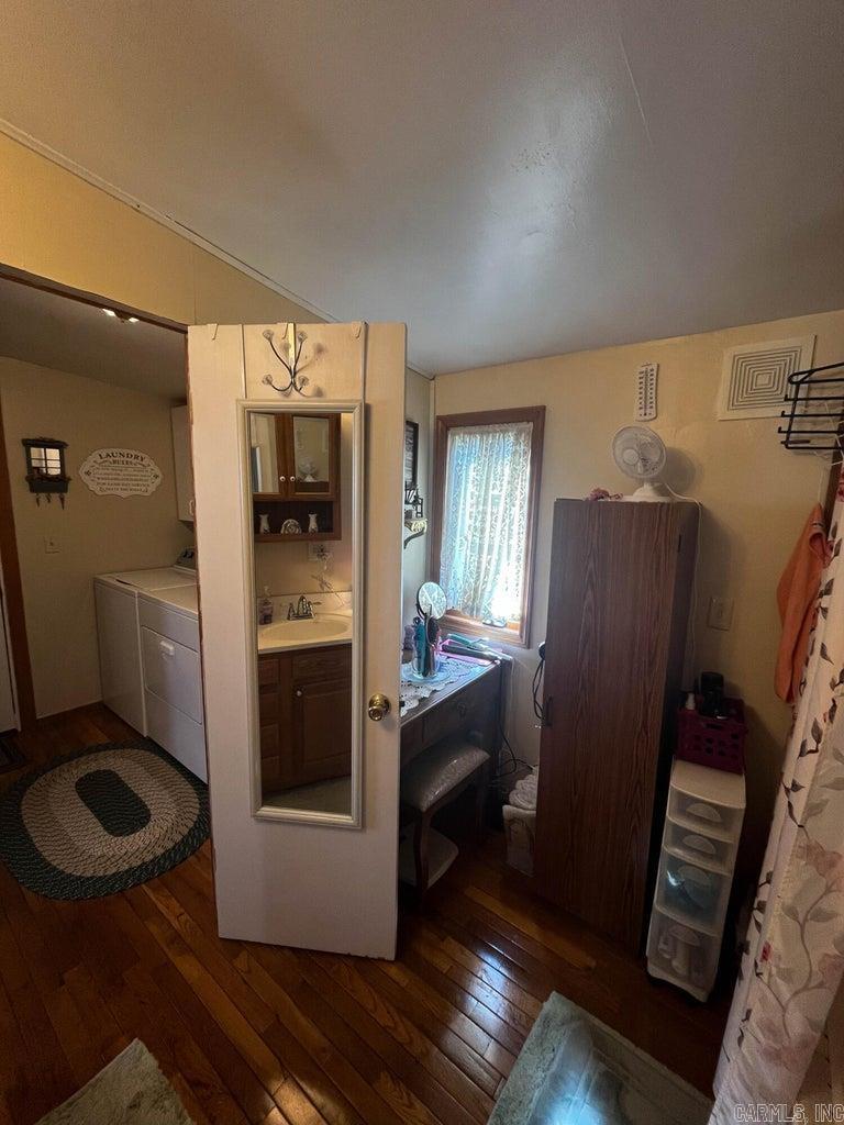 313 N 3rd  Thayer, MO