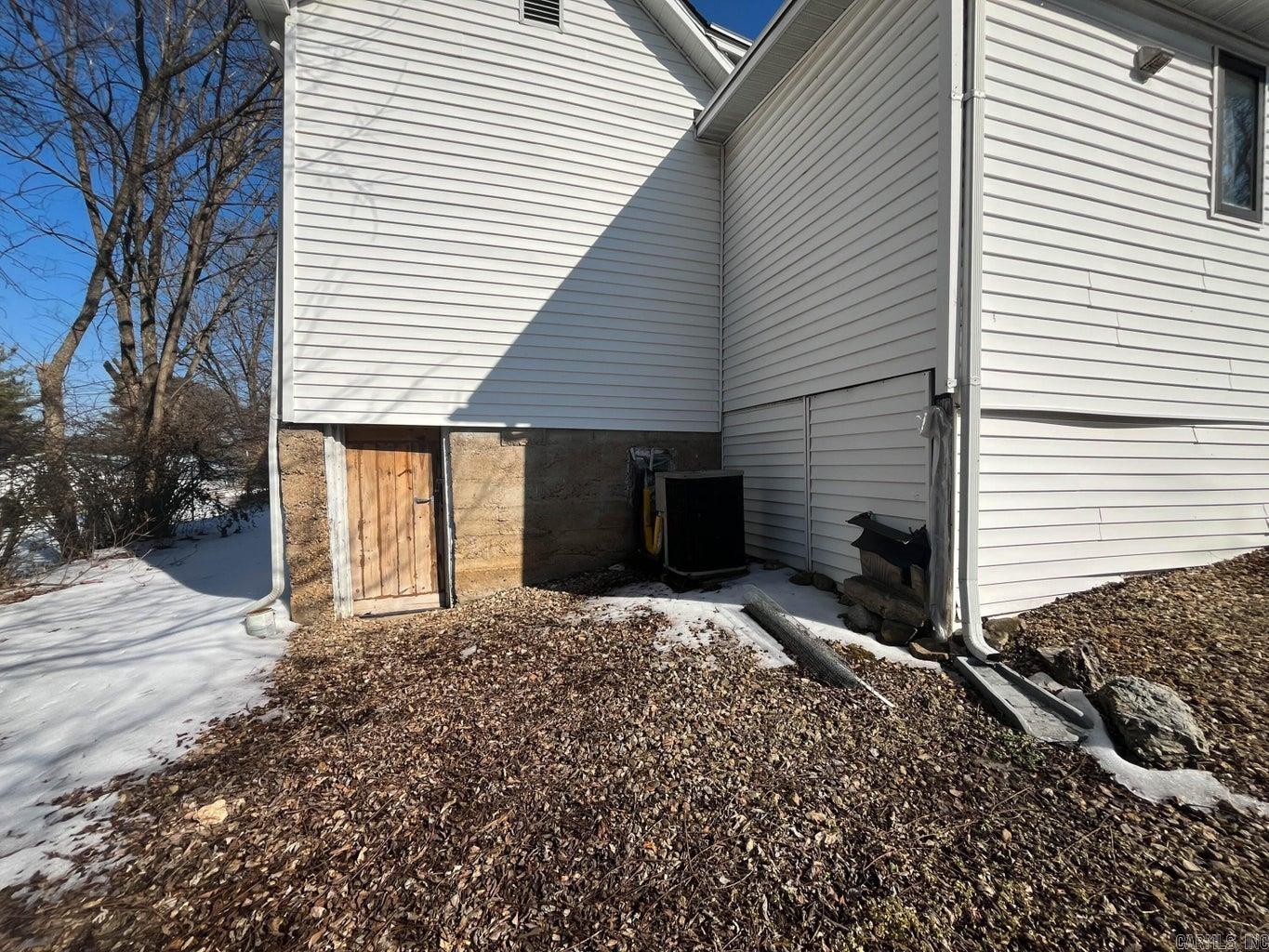 313 N 3rd  Thayer, MO