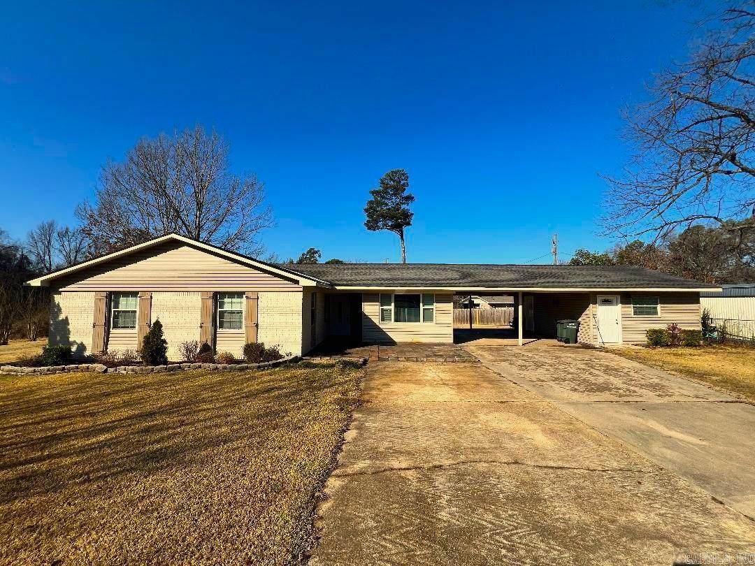 214 Edwards Circle Monticello, AR 71655