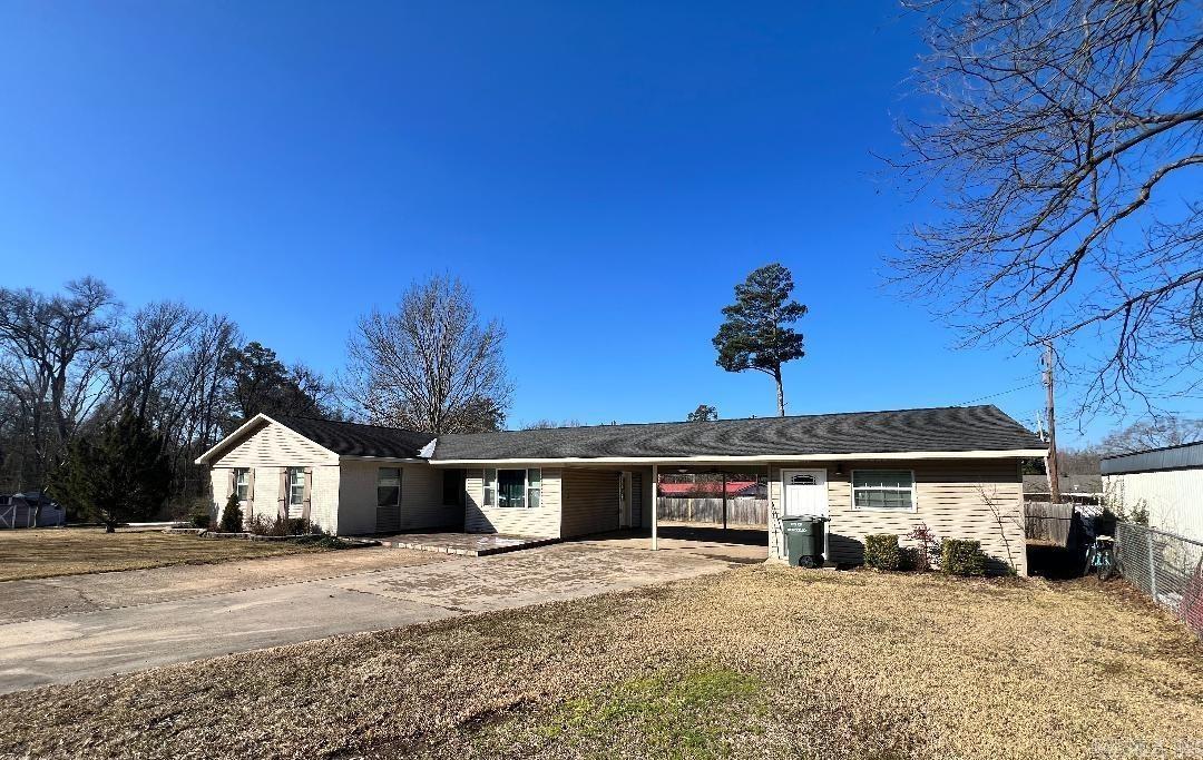 214 Edwards Circle Monticello, AR 71655